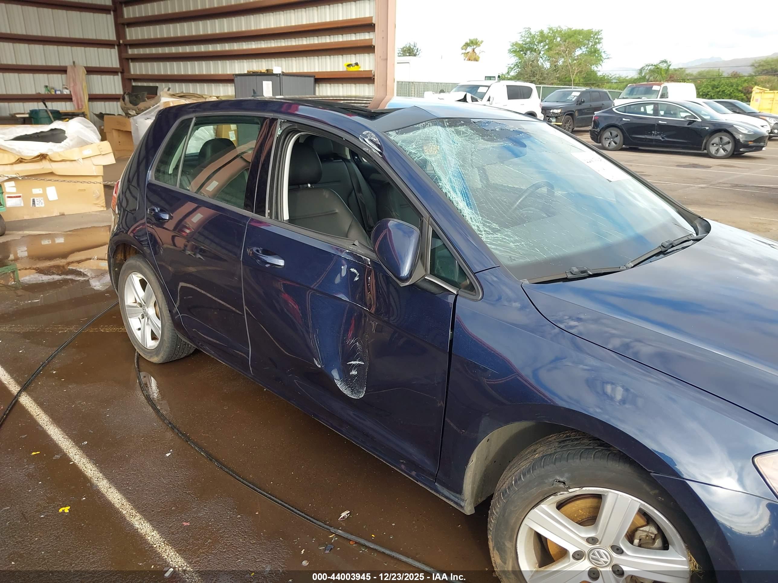 VOLKSWAGEN GOLF image 6
