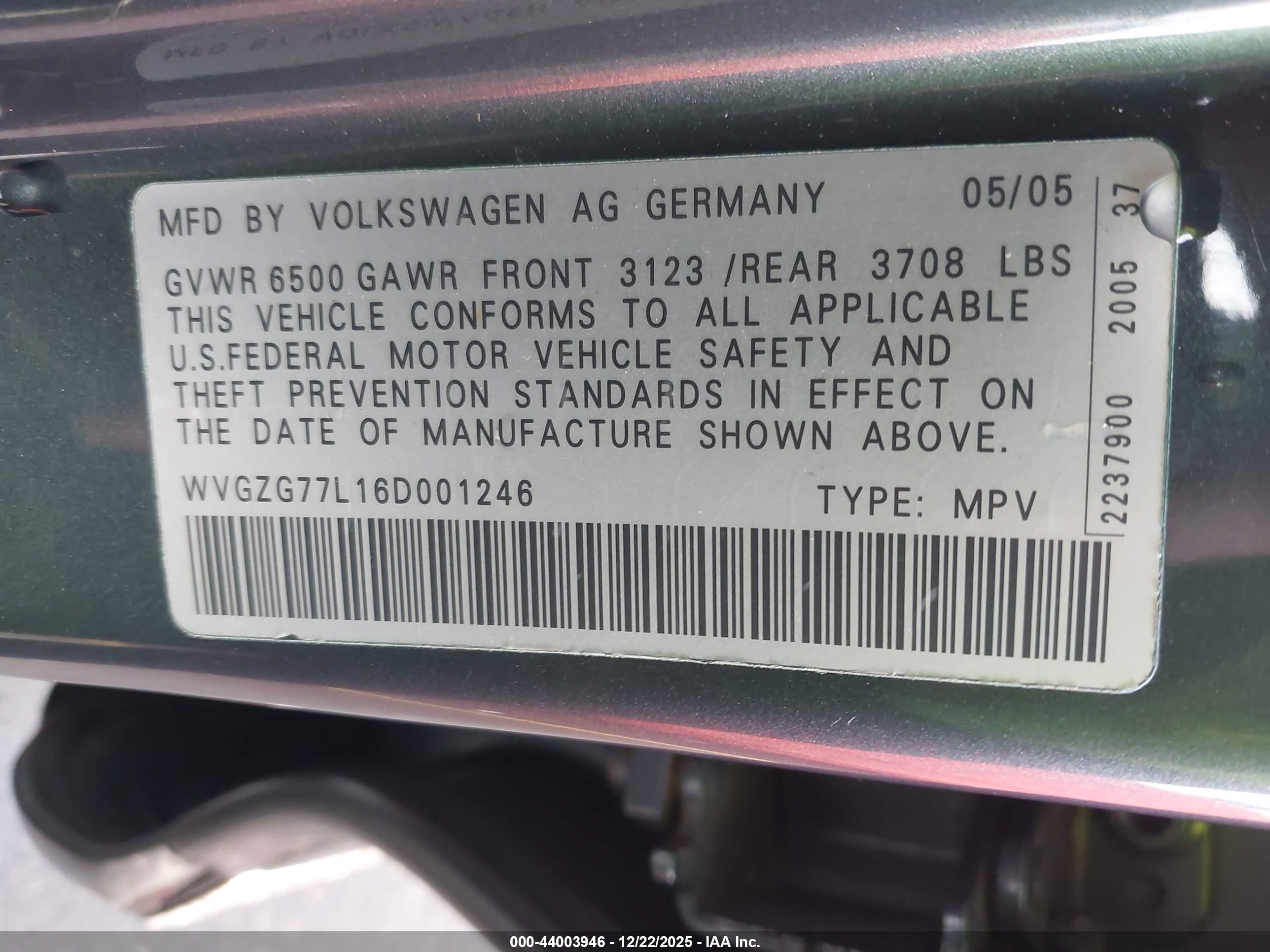 VOLKSWAGEN TOUAREG image 9