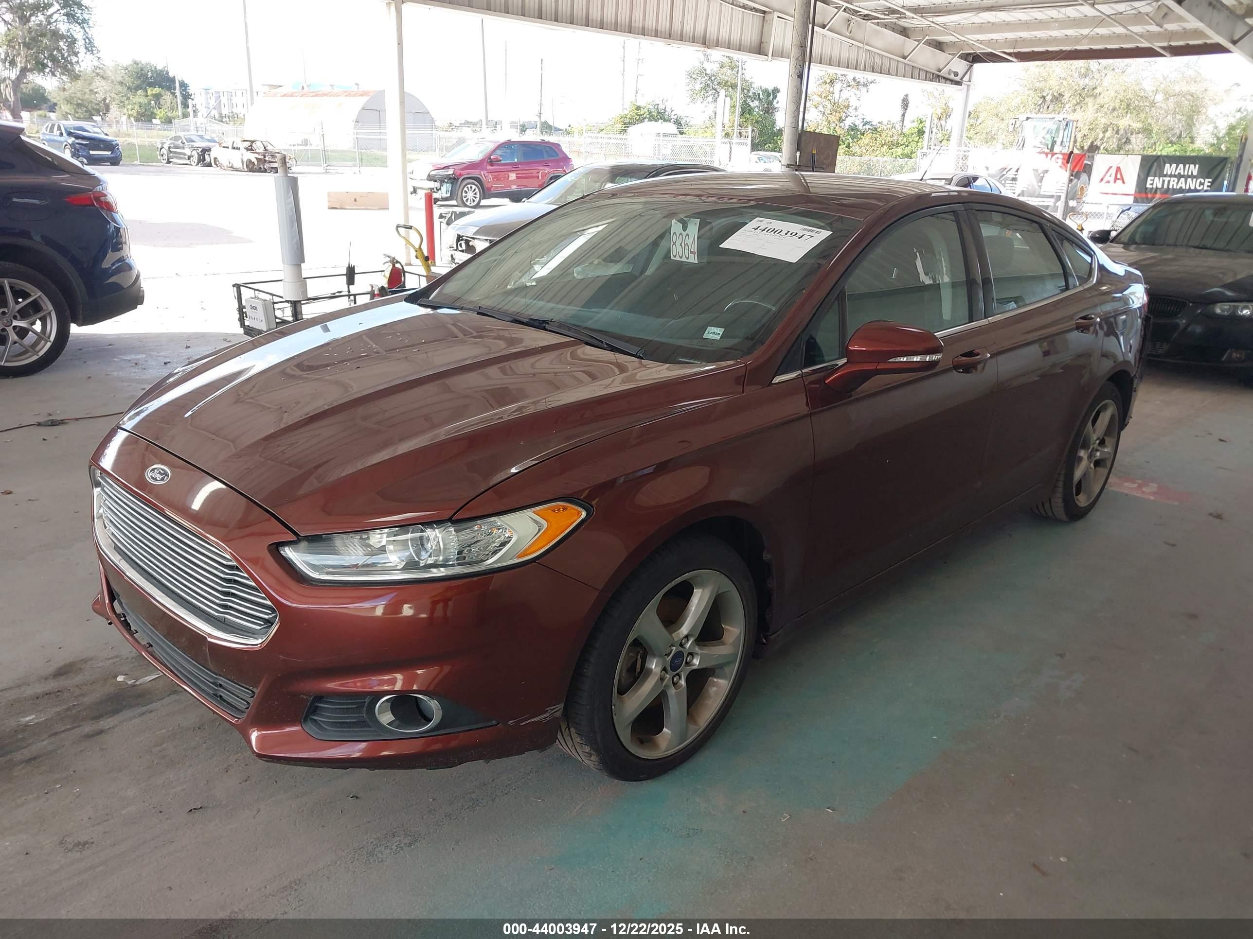 FORD FUSION image 2