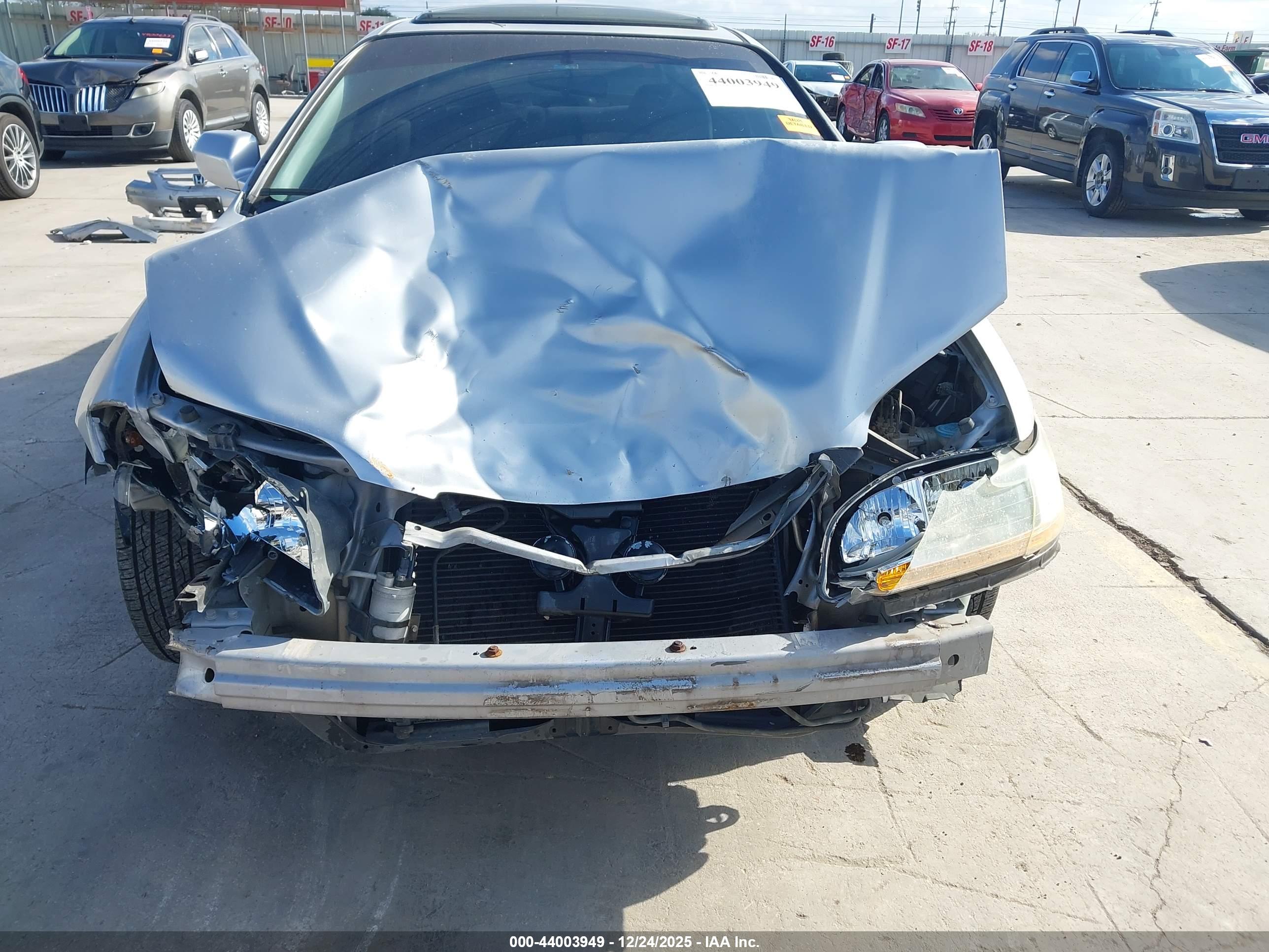 HONDA ACCORD image 6