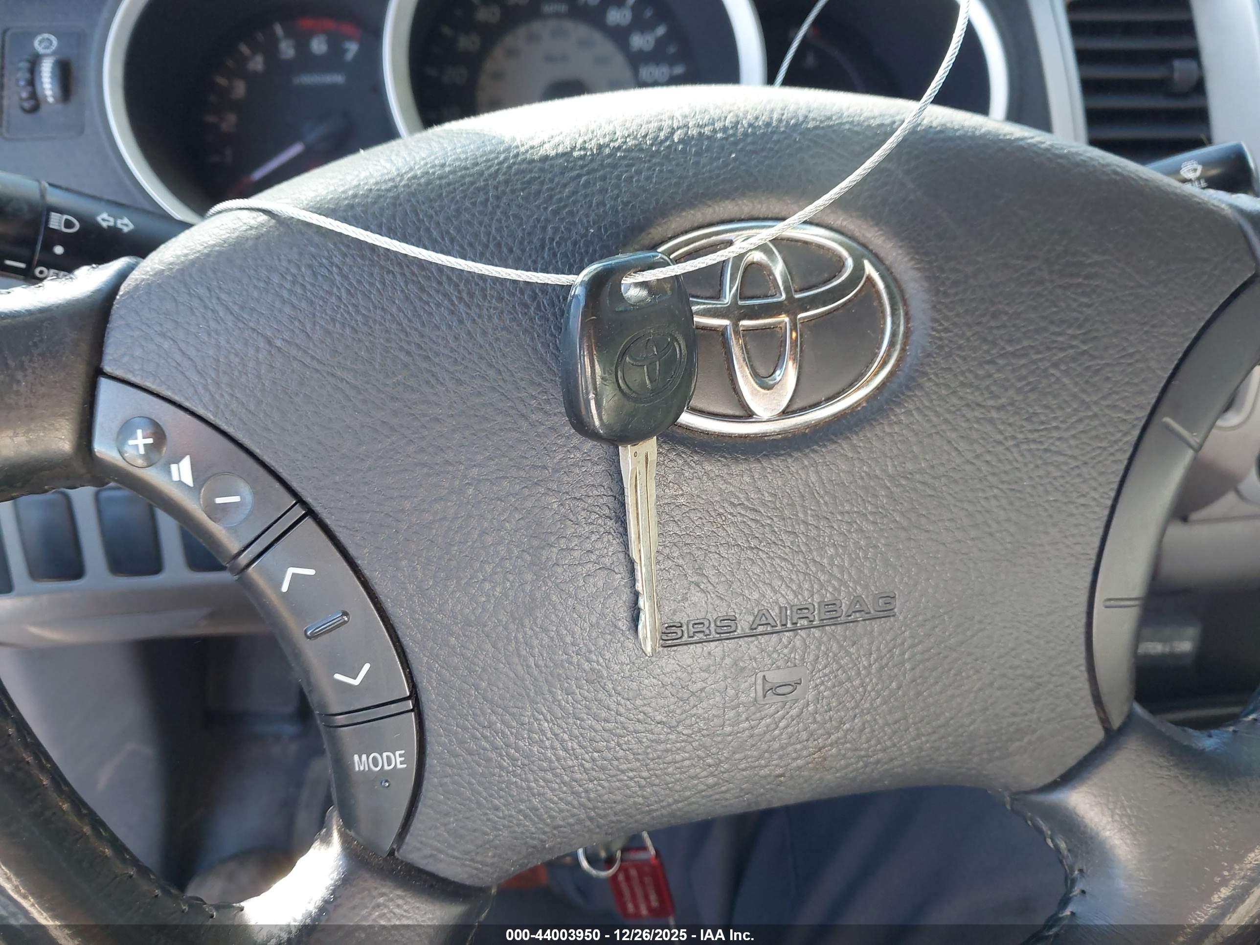 TOYOTA TACOMA image 11