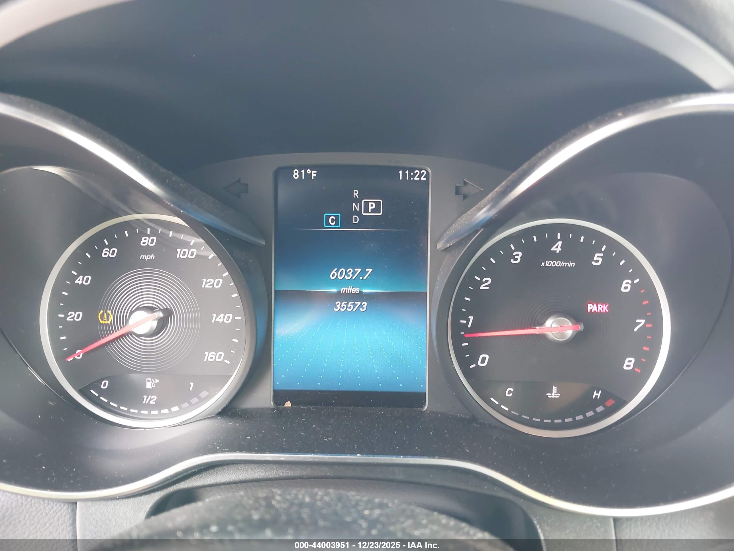 MERCEDES-BENZ GLC image 7