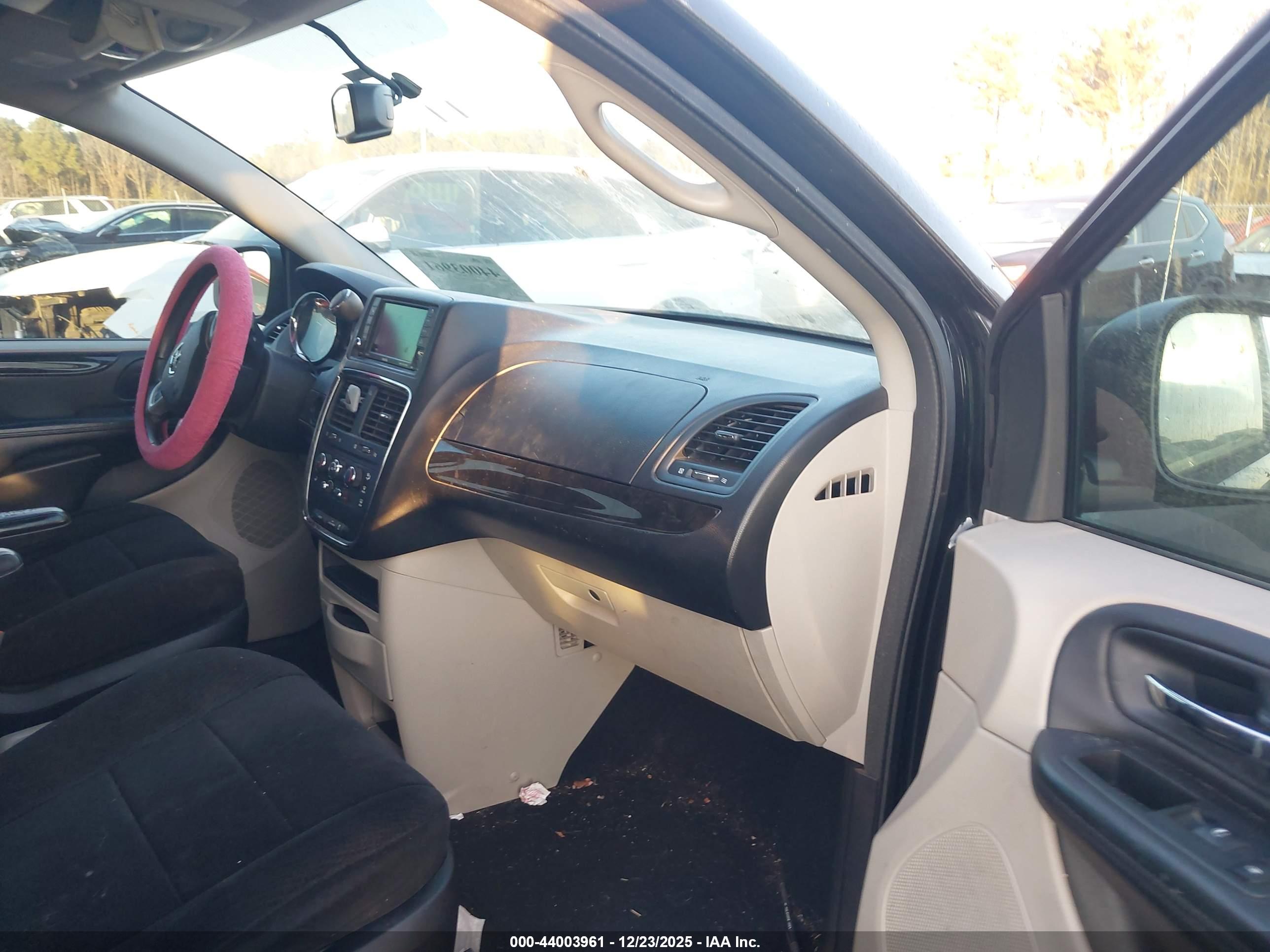DODGE GRAND image 5