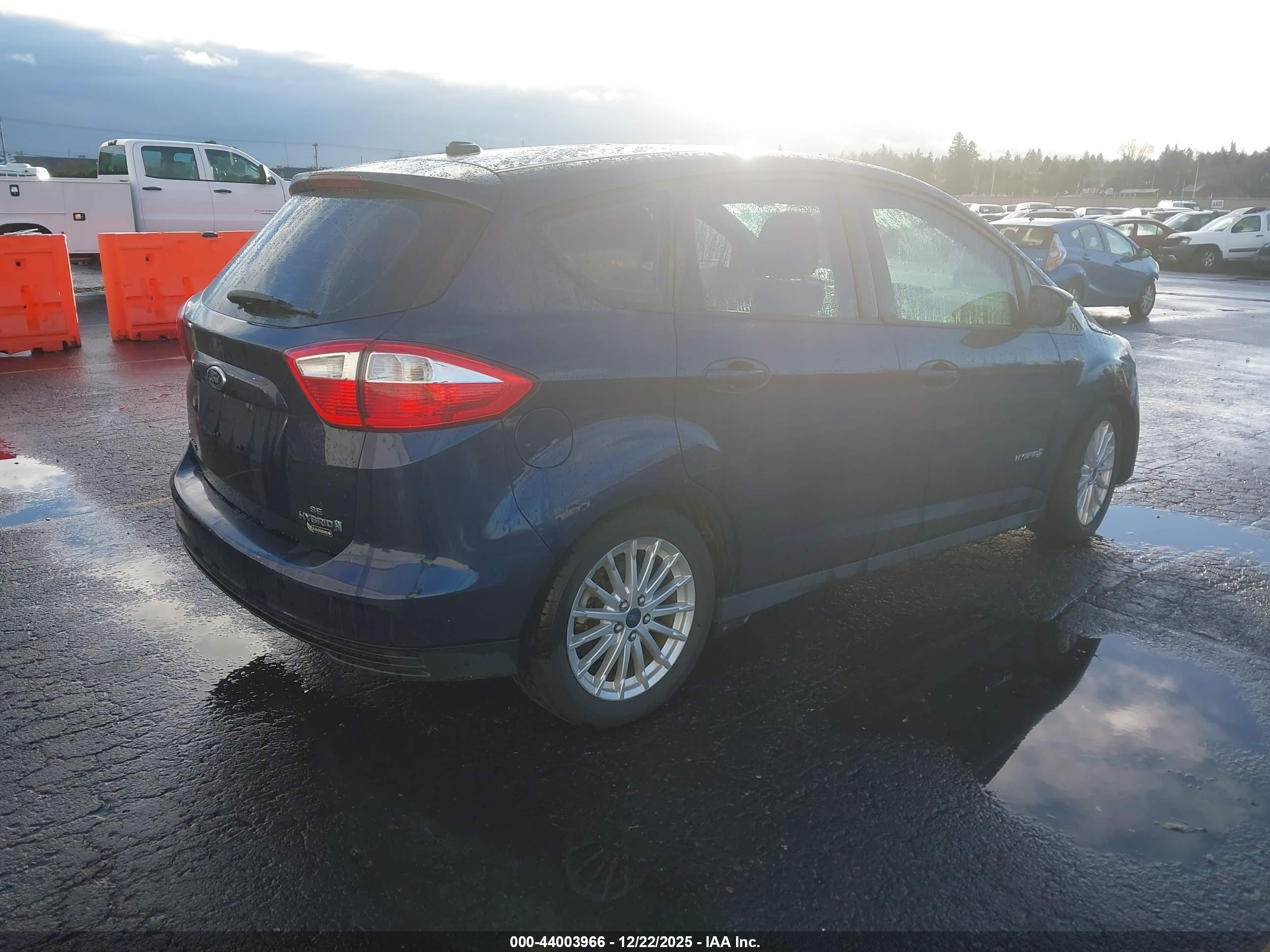 FORD C-MAX image 4