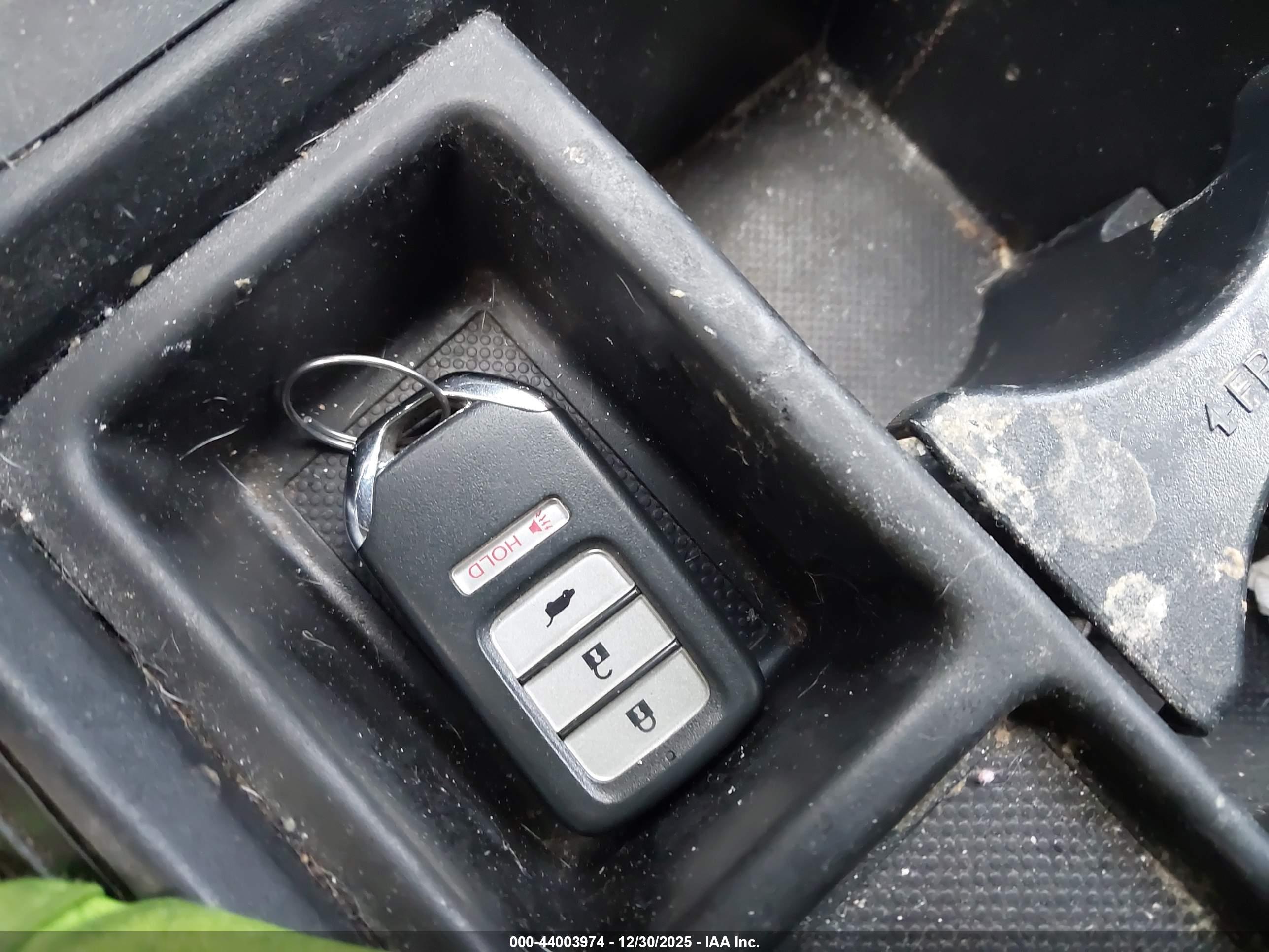 HONDA CR-V image 11