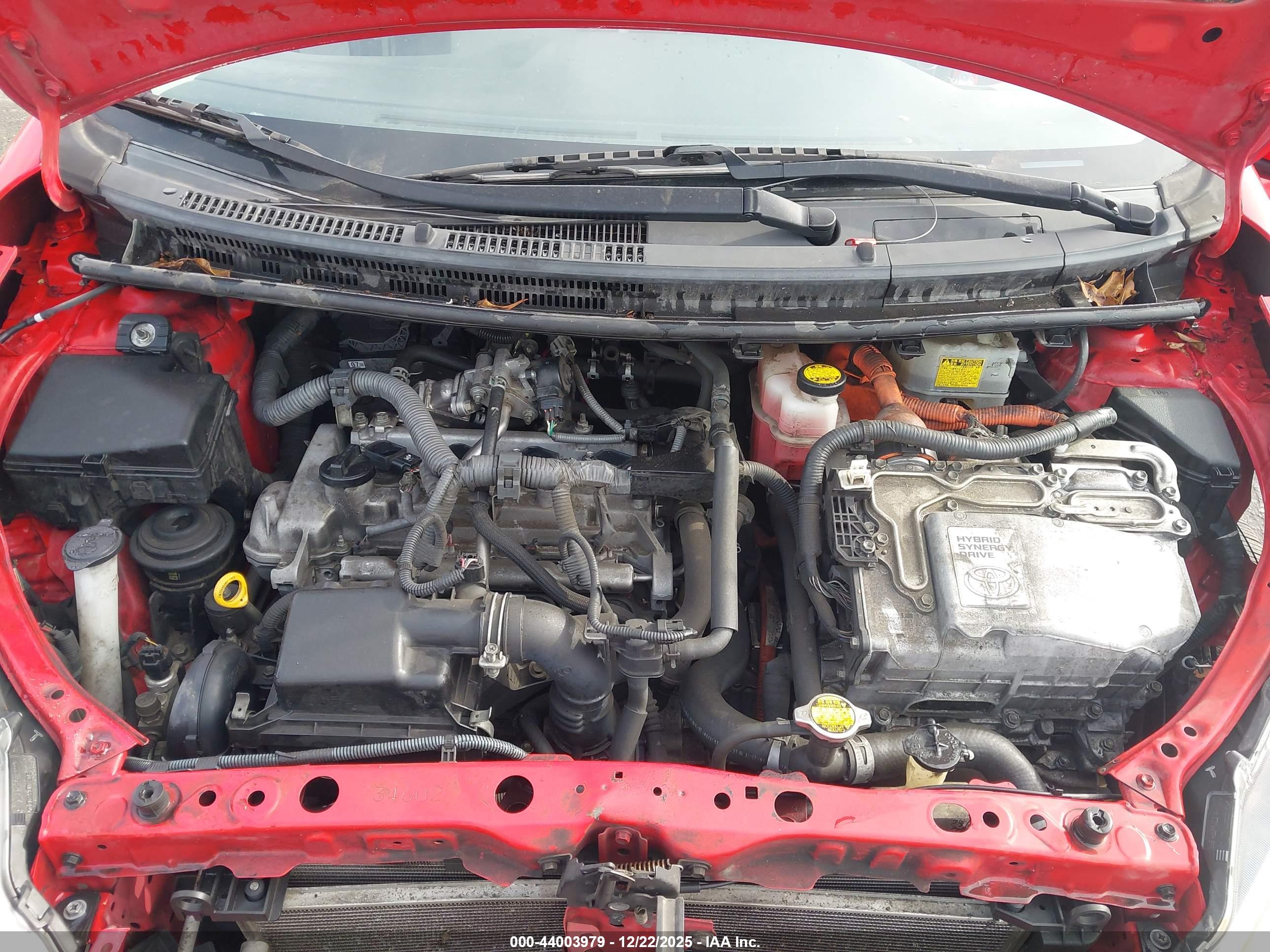 TOYOTA PRIUS image 10