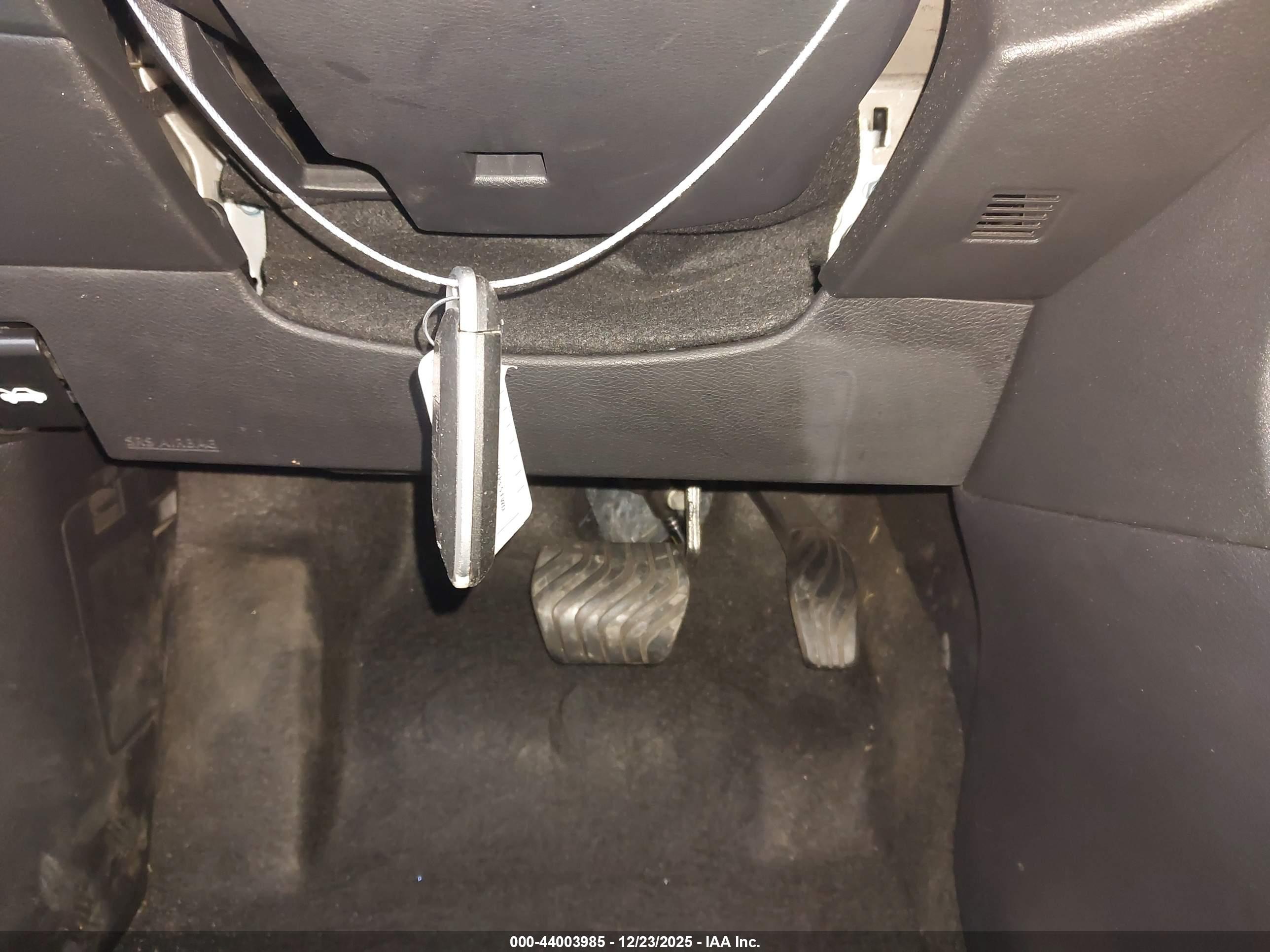 NISSAN KICKS image 11