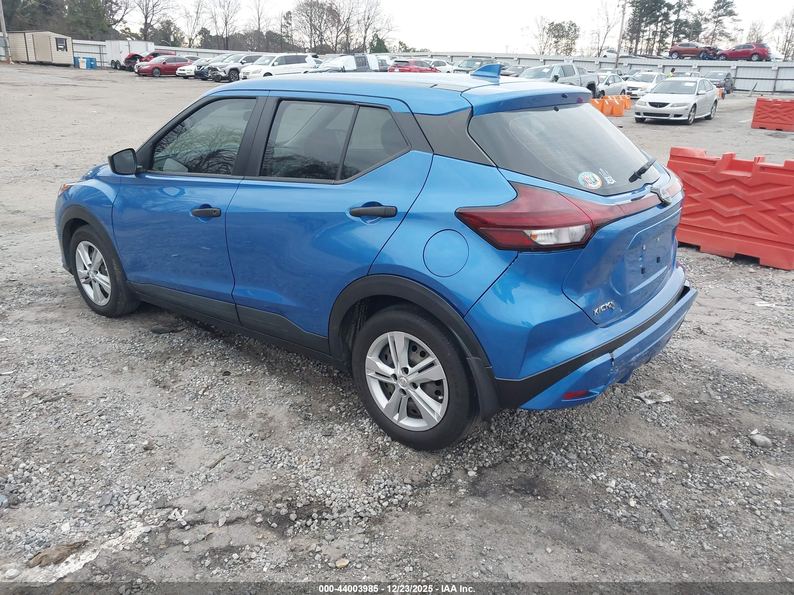 NISSAN KICKS image 3