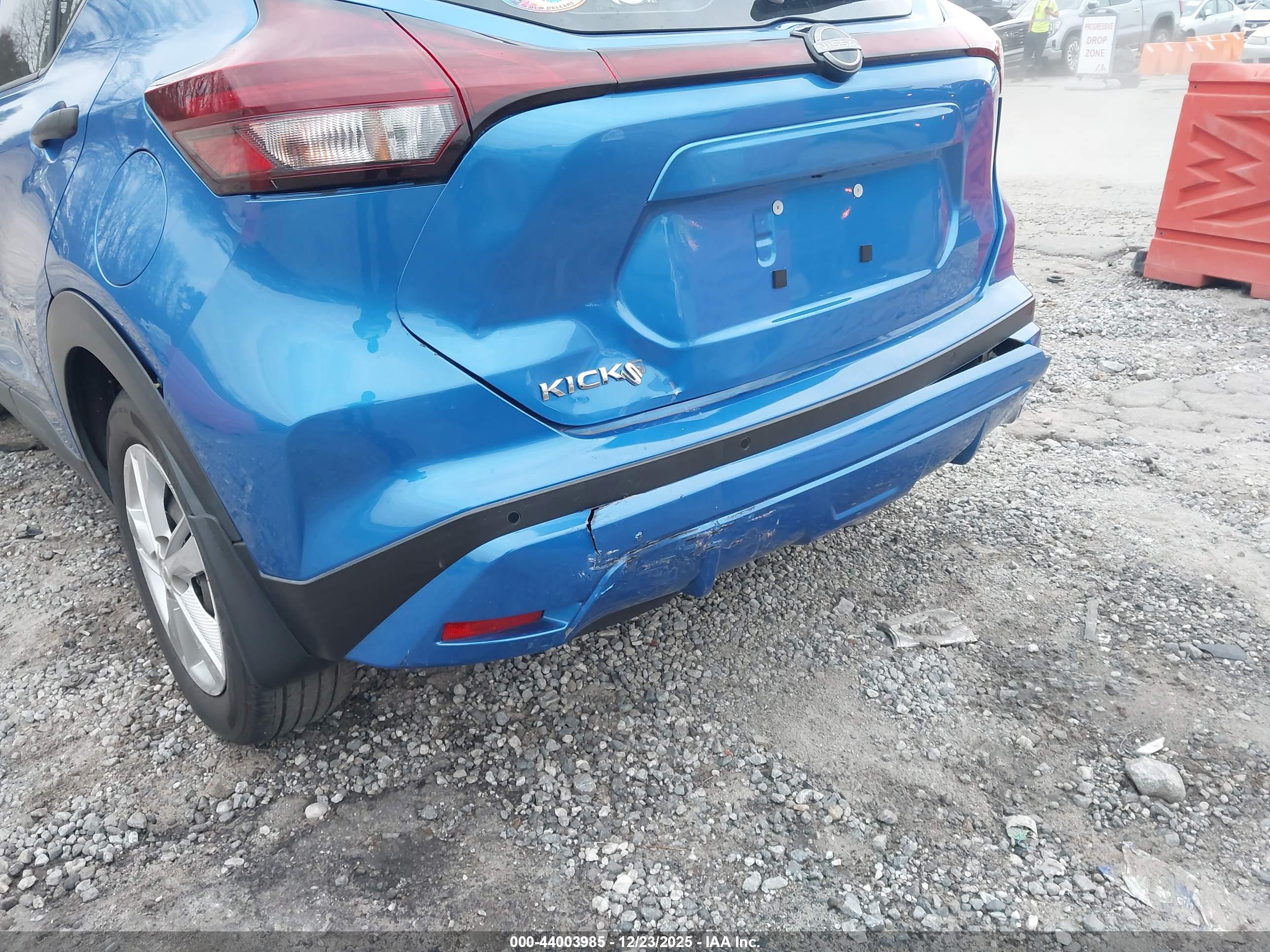 NISSAN KICKS image 6