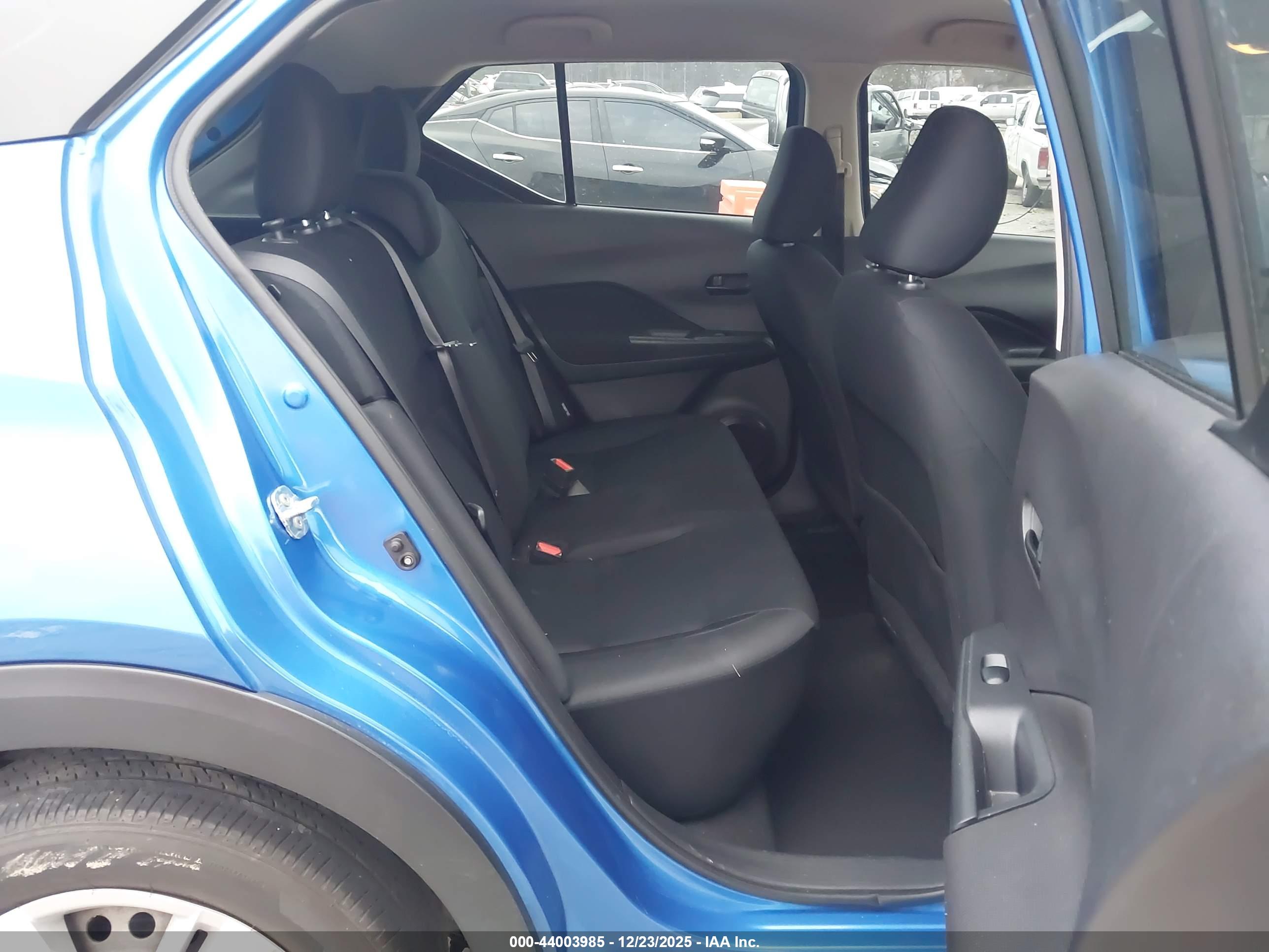 NISSAN KICKS image 8