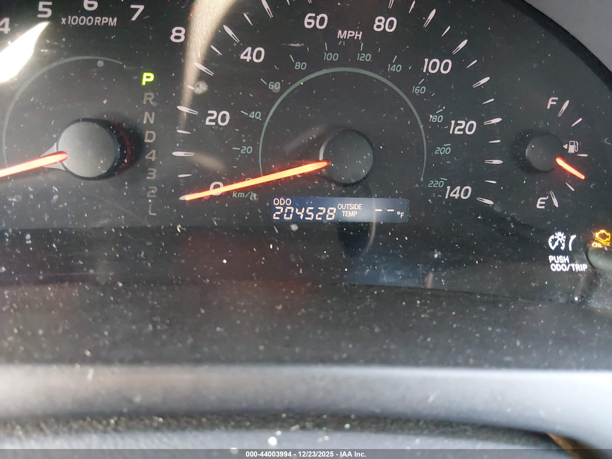 TOYOTA CAMRY image 7