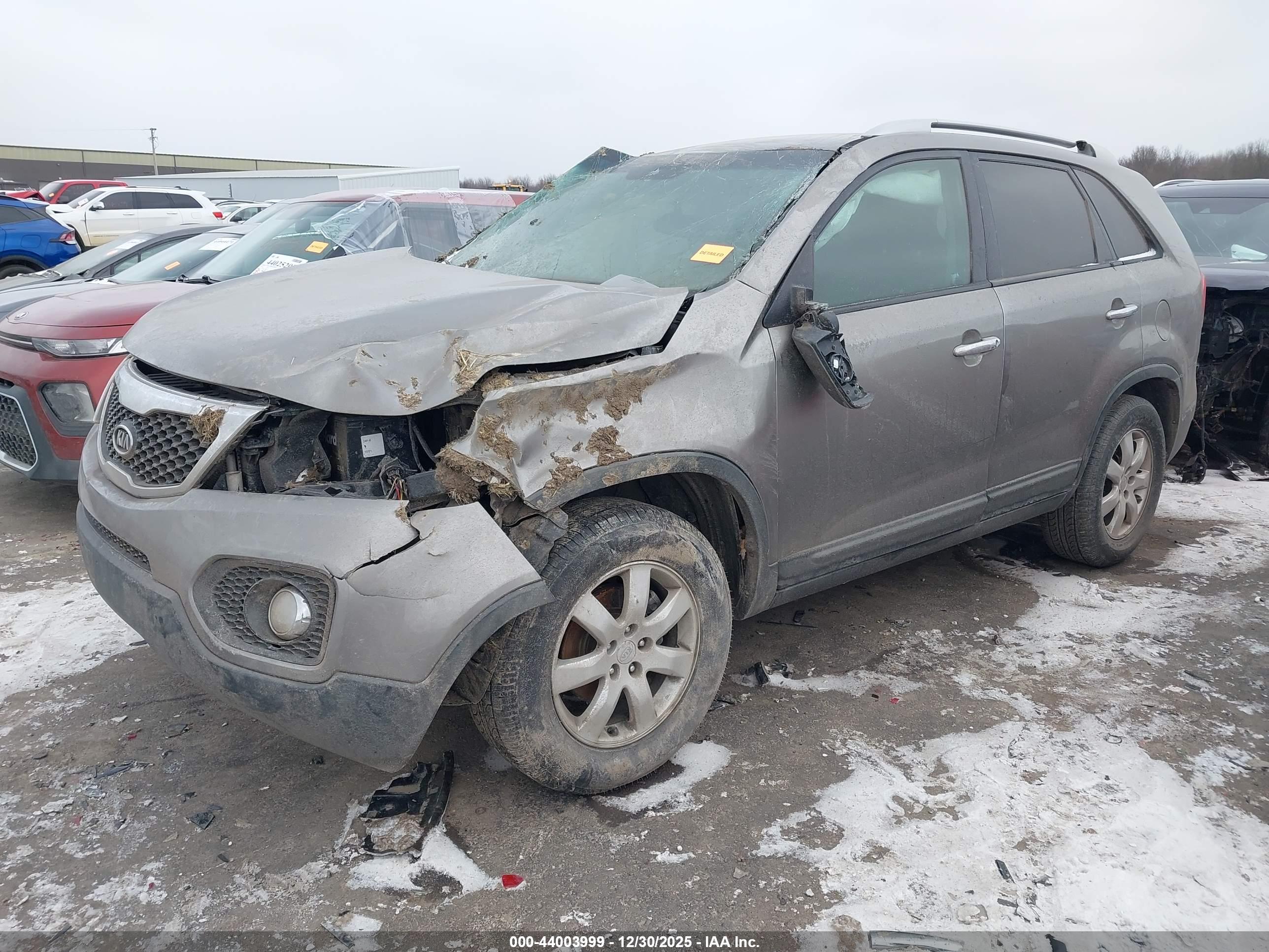 KIA SORENTO image 2