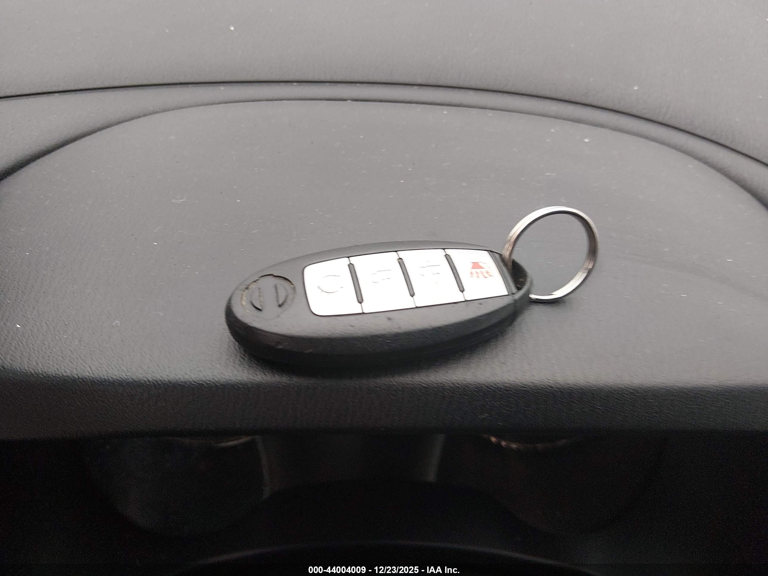 NISSAN PATHFINDER image 11