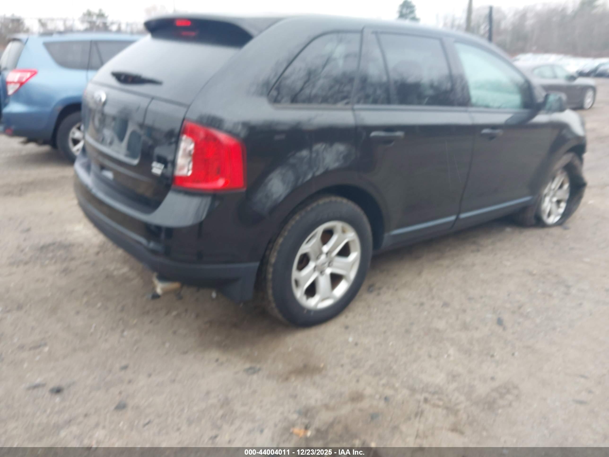 FORD EDGE image 4