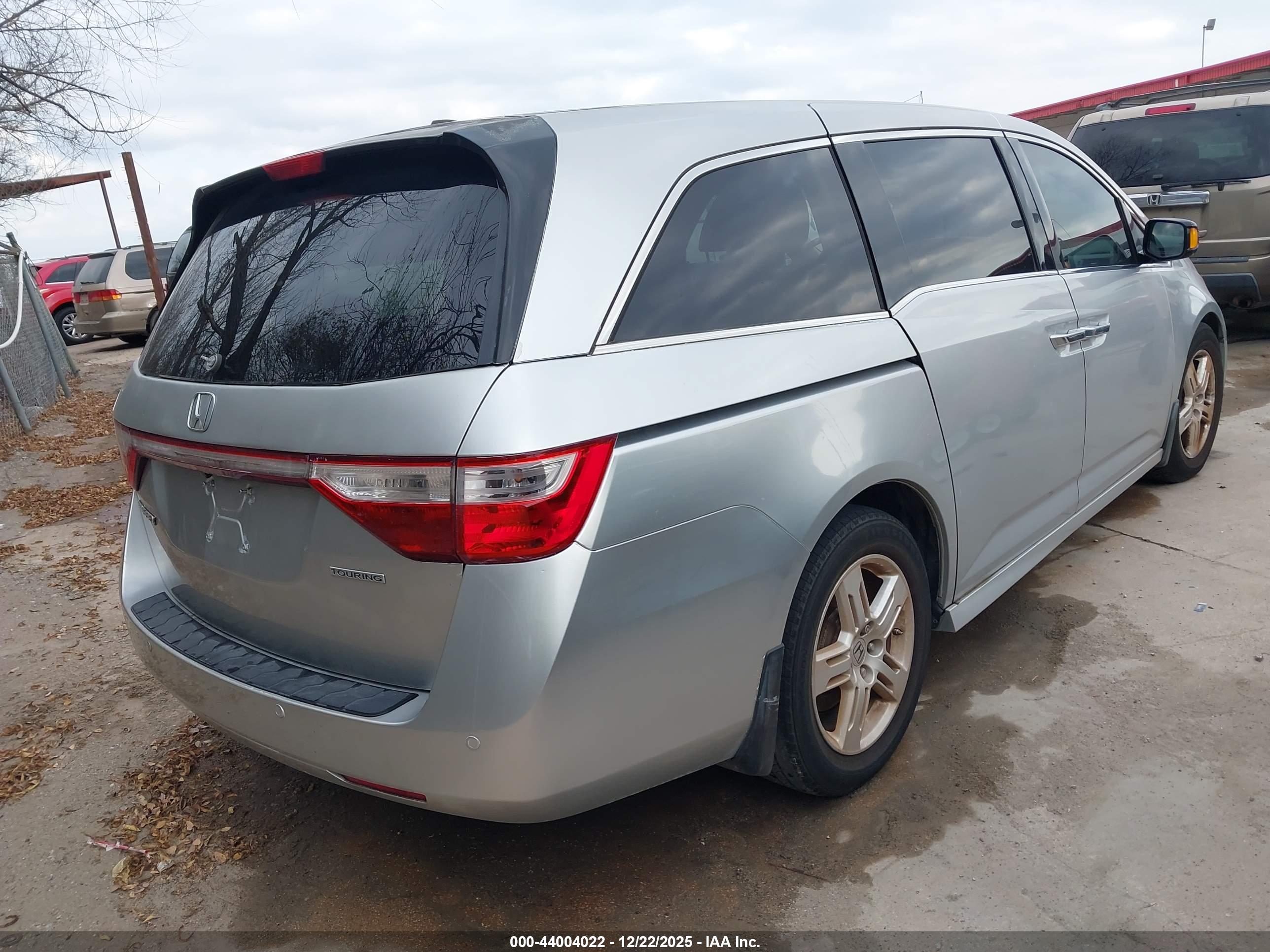 HONDA ODYSSEY image 4