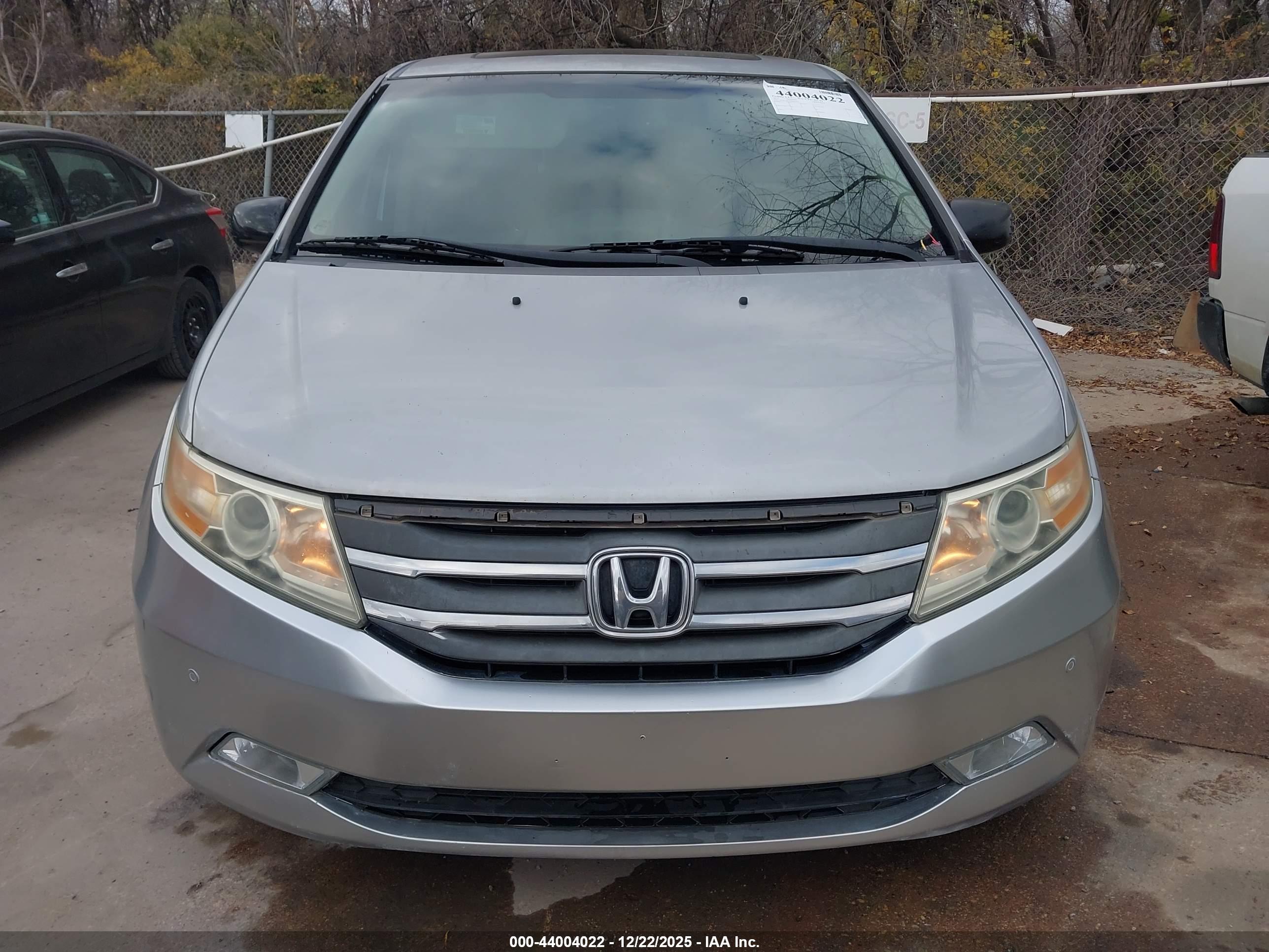 HONDA ODYSSEY image 6
