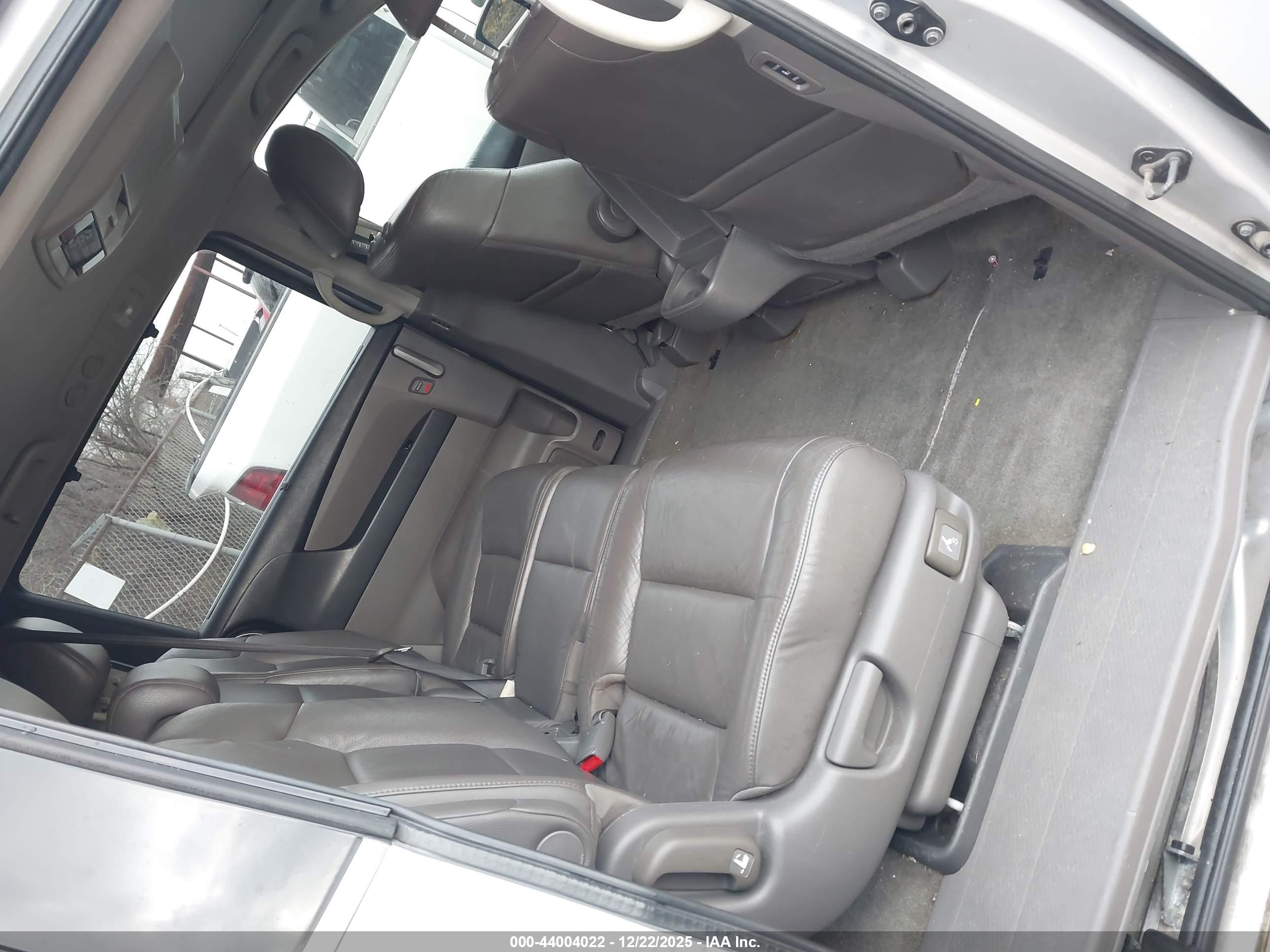 HONDA ODYSSEY image 8