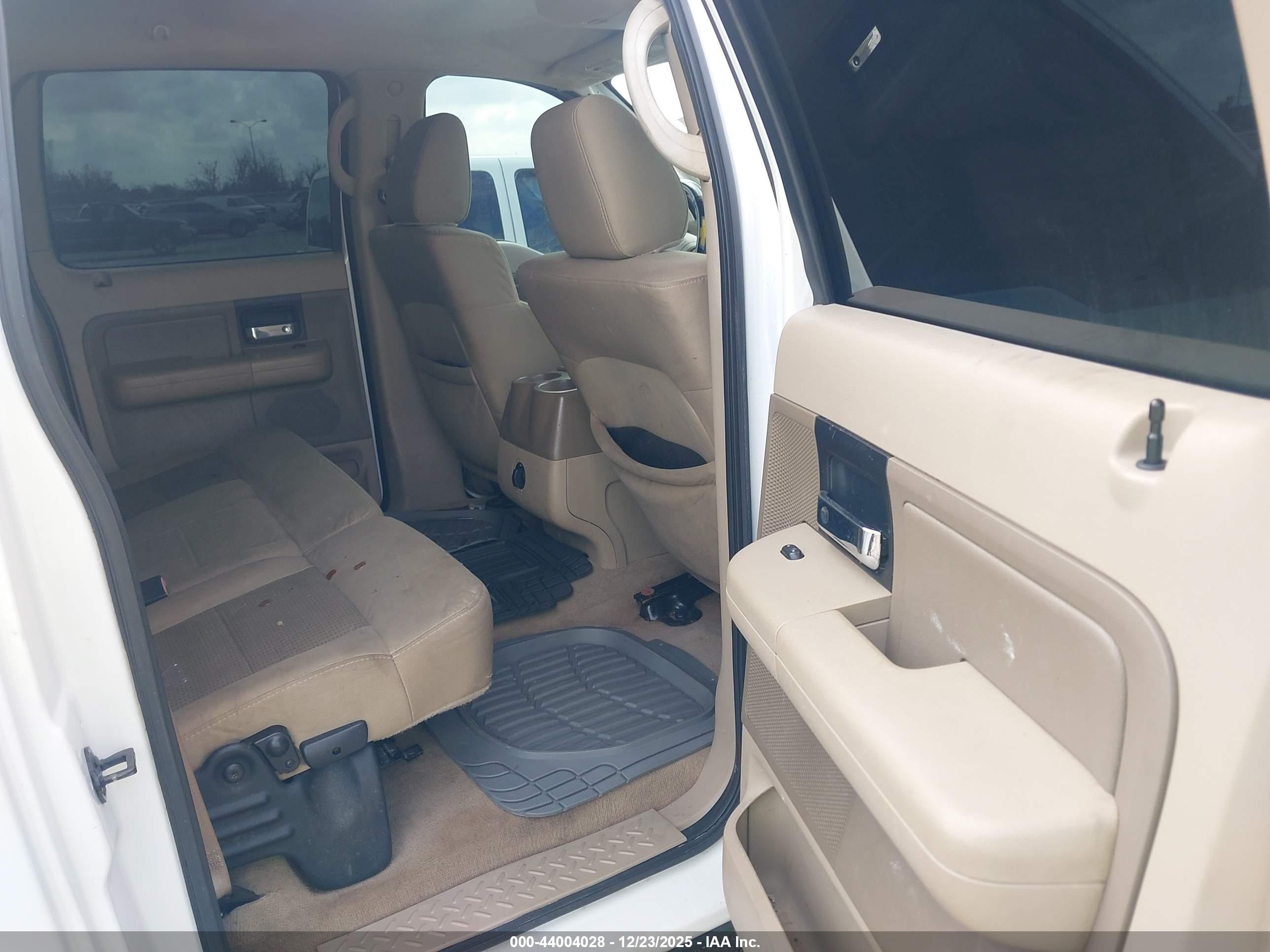 FORD F-150 image 8