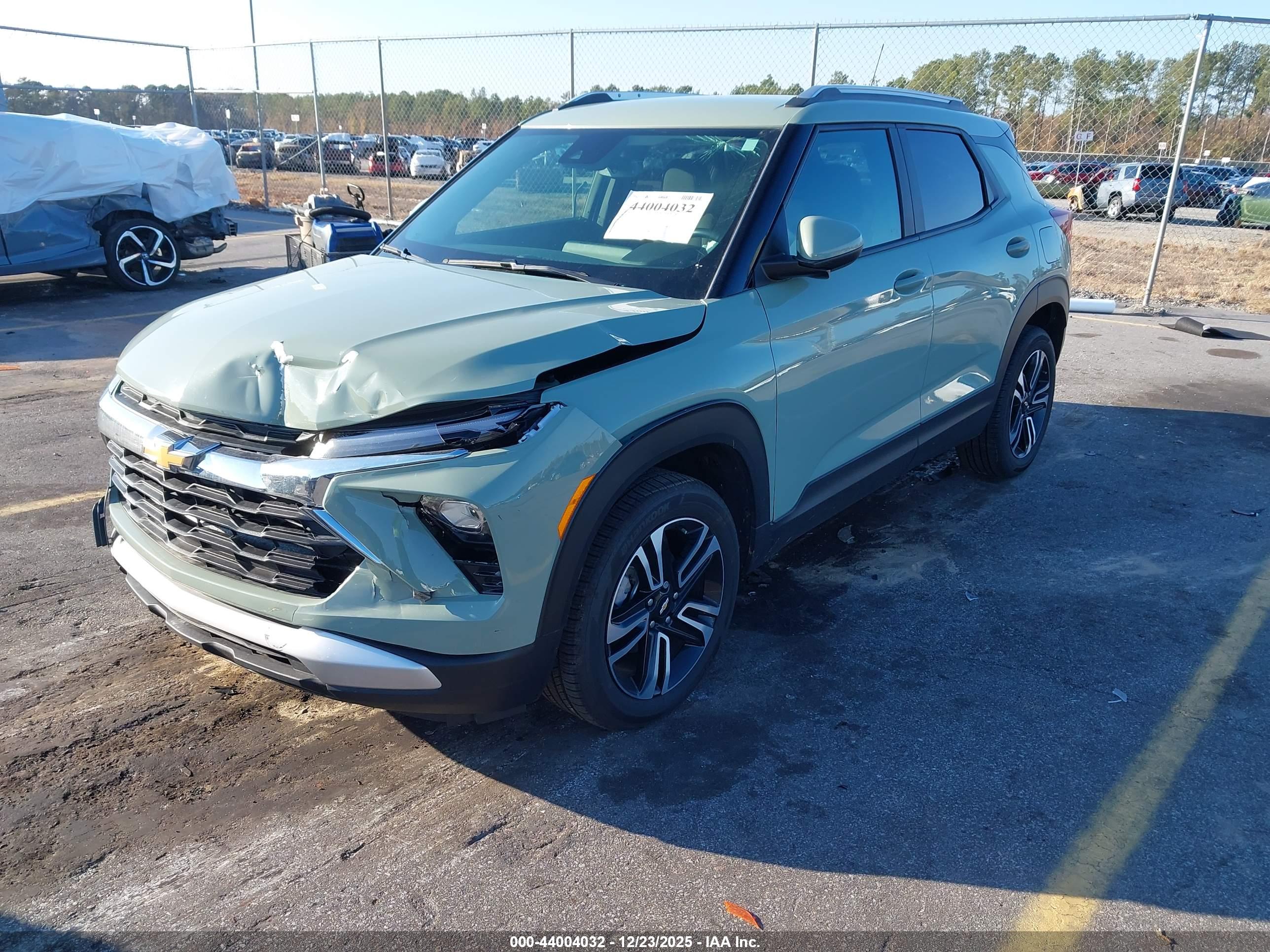 CHEVROLET TRAILBLAZER image 2