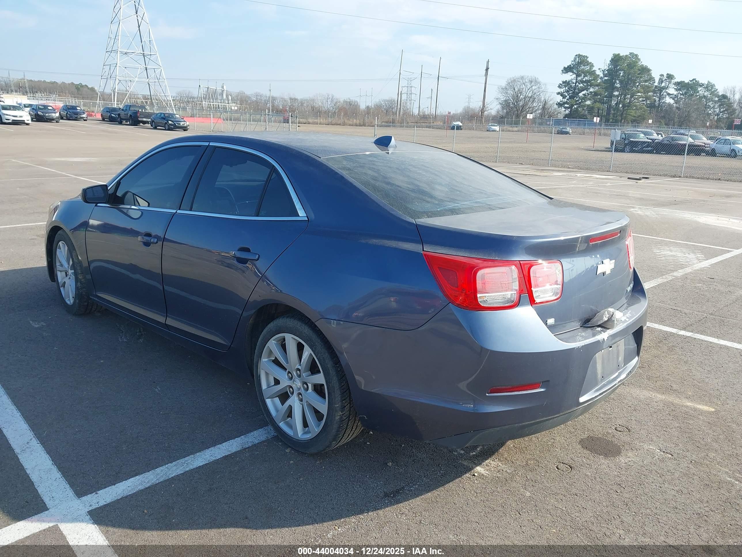 CHEVROLET MALIBU image 3