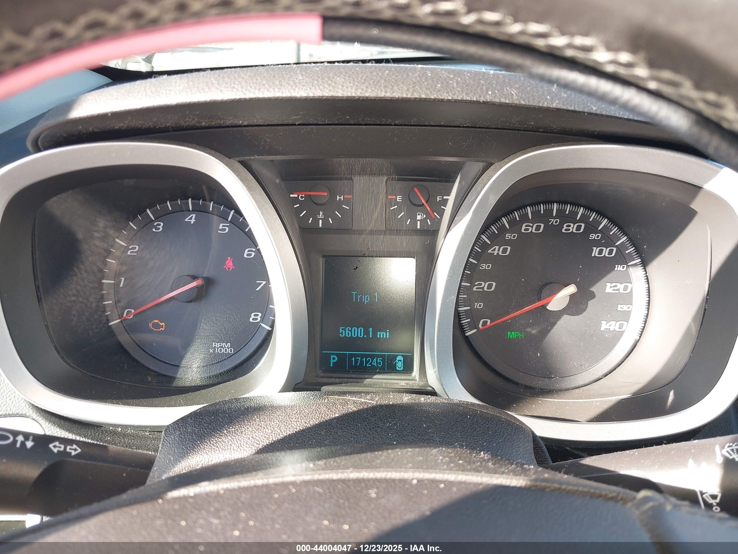 CHEVROLET EQUINOX image 7