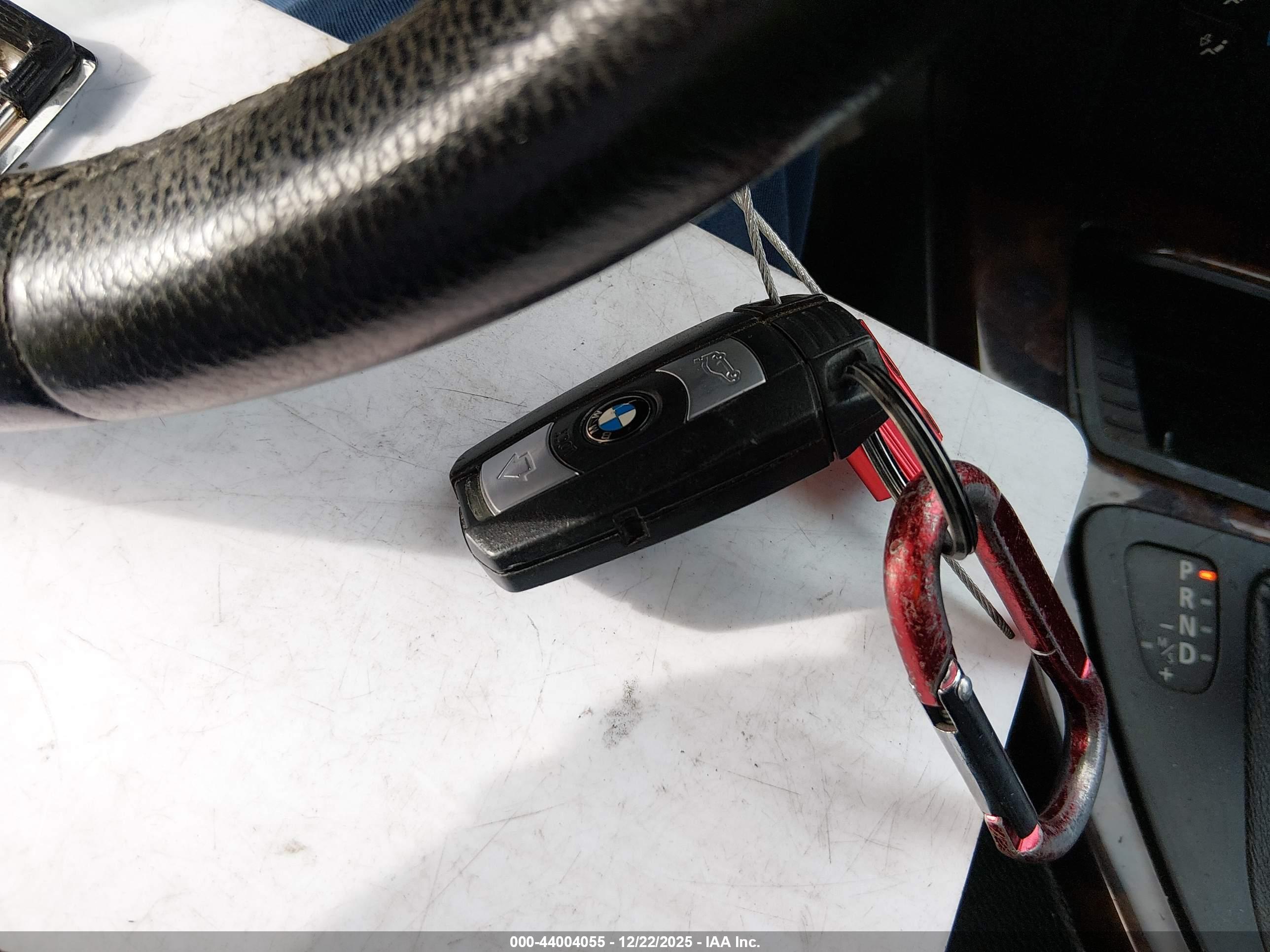 BMW 328I image 11