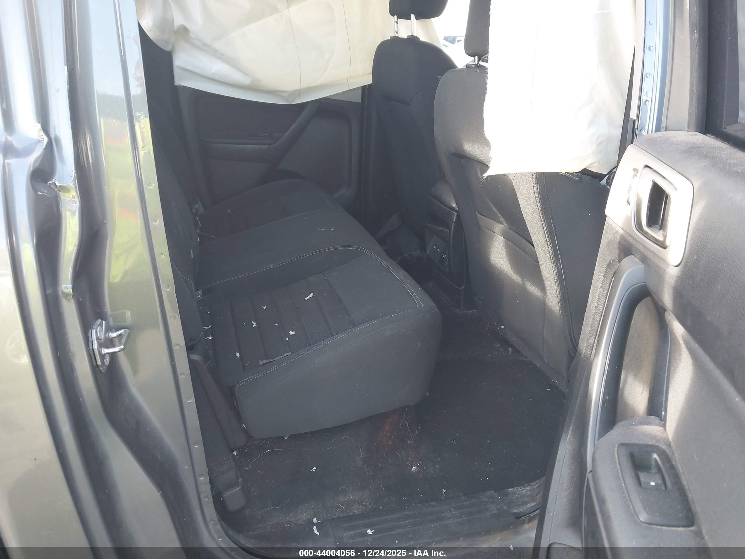 FORD RANGER image 8
