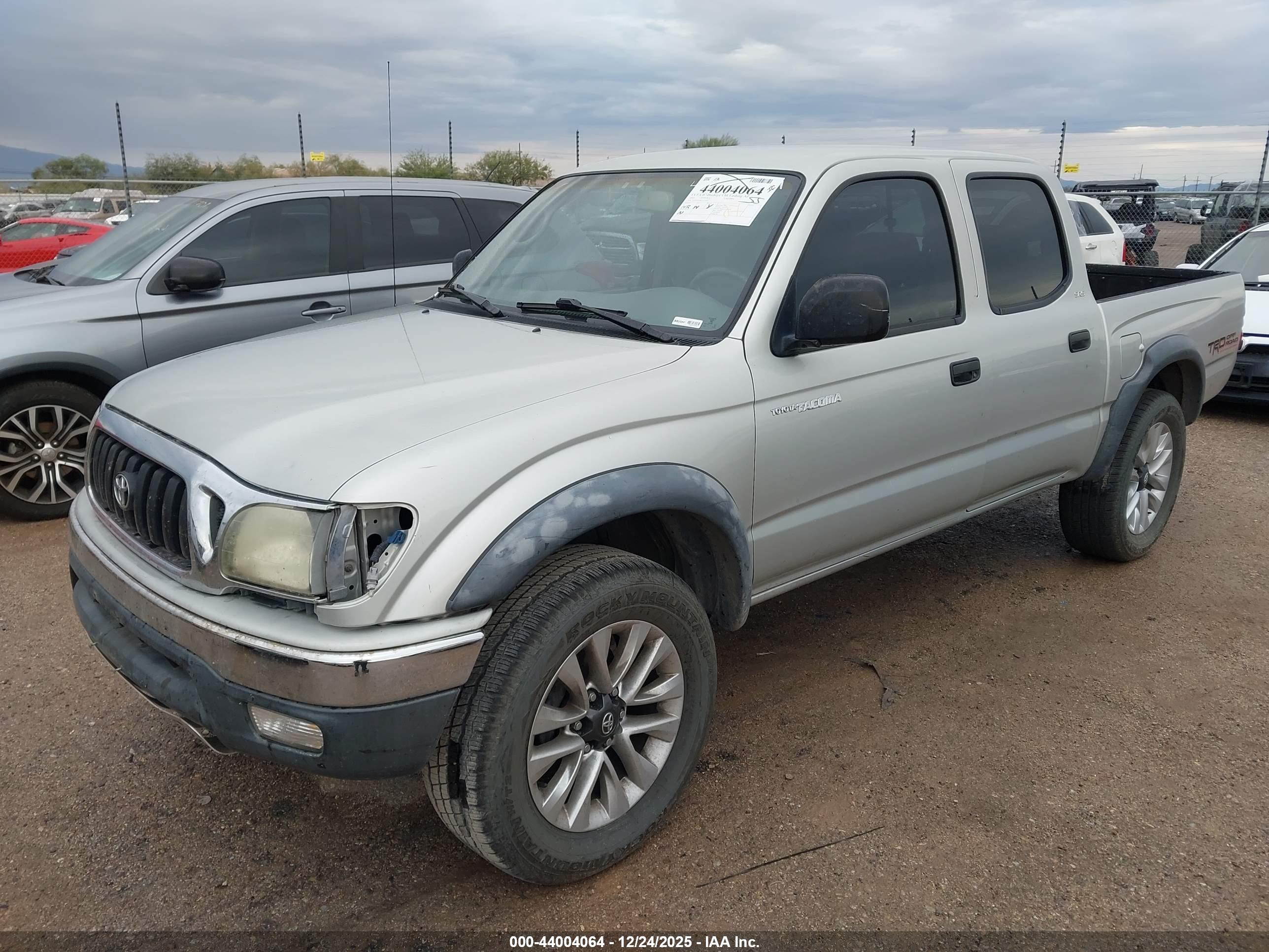 TOYOTA TACOMA image 2