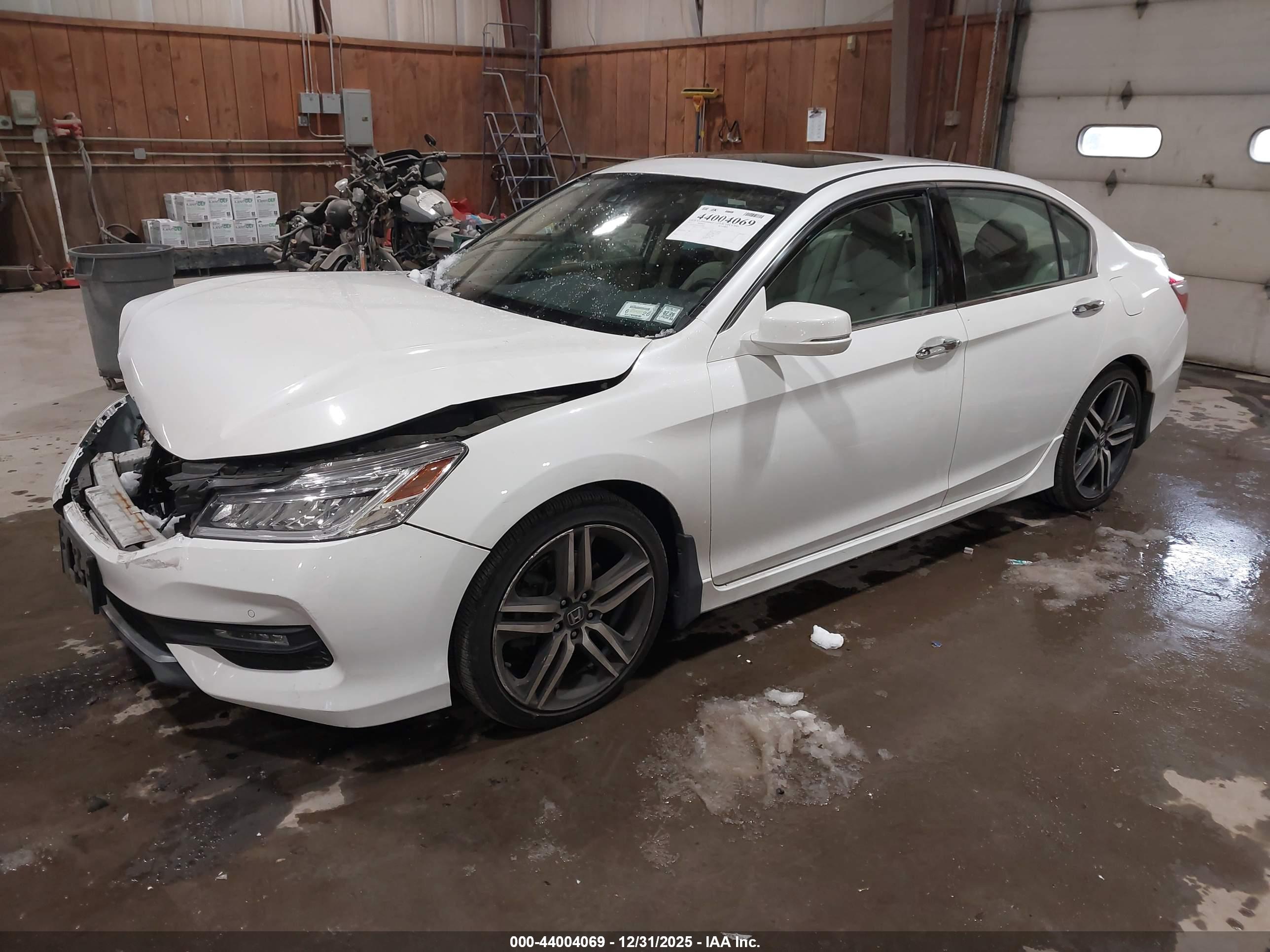 HONDA ACCORD image 2