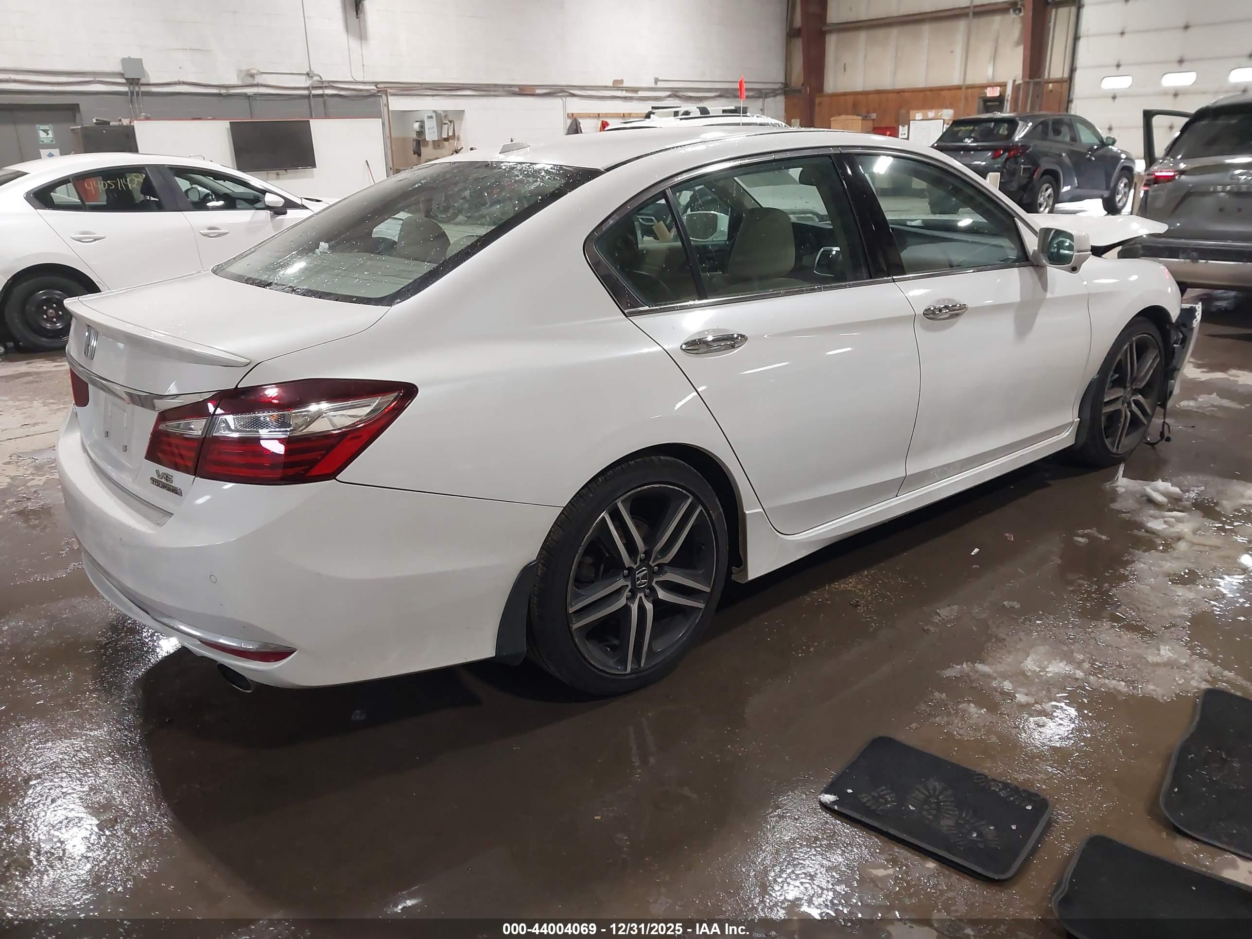 HONDA ACCORD image 4