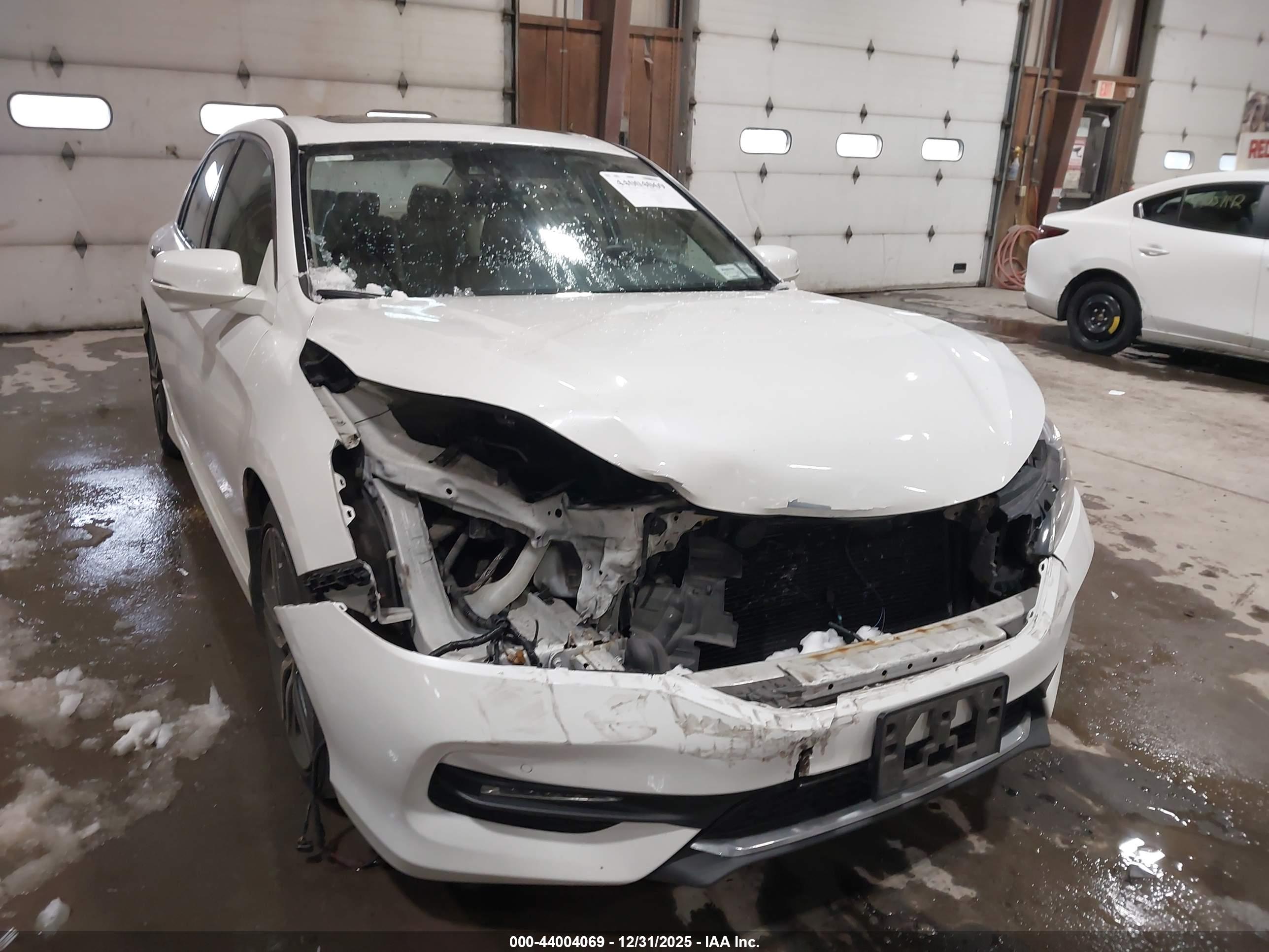 HONDA ACCORD image 6