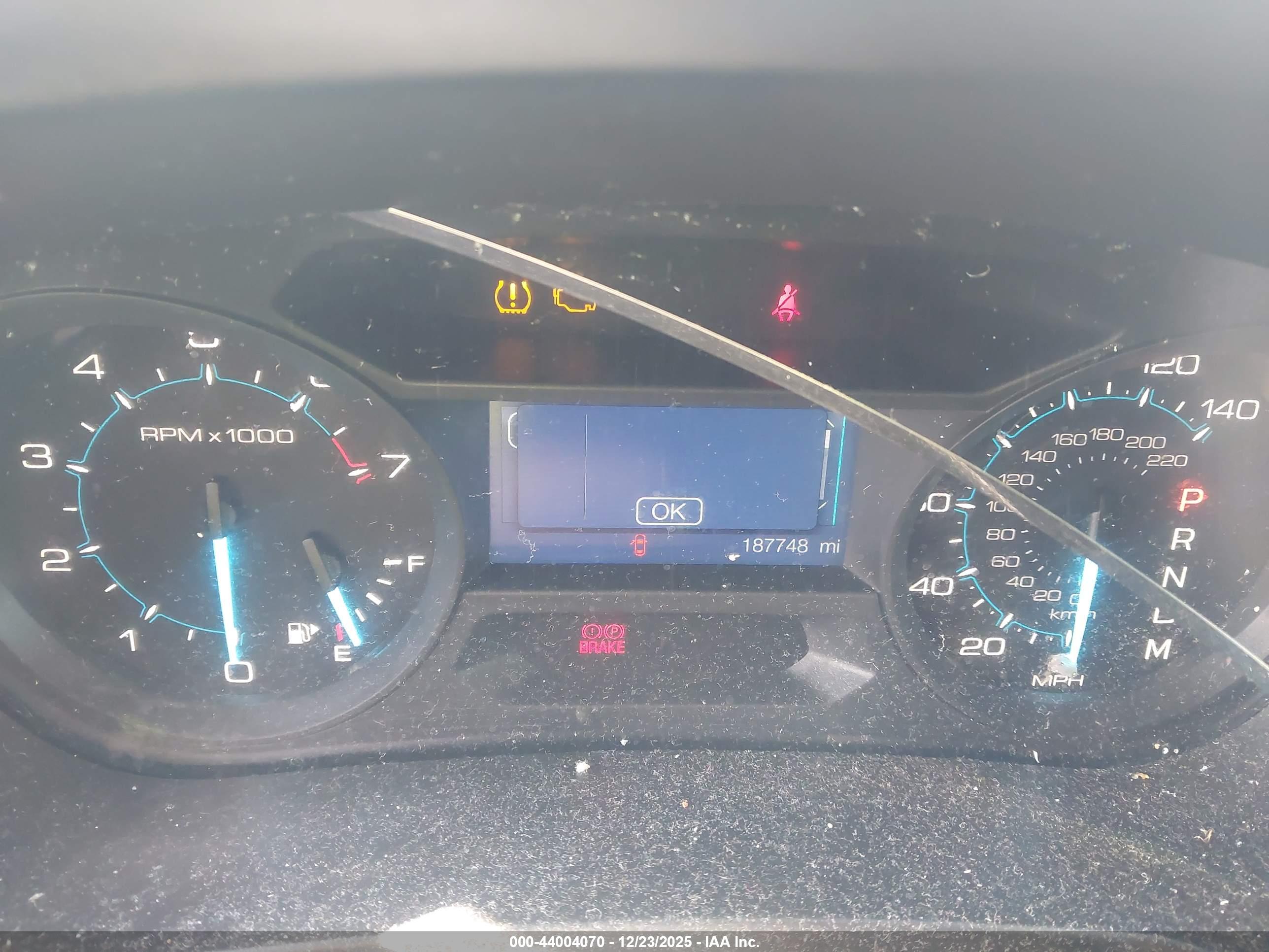 FORD EXPLORER image 7