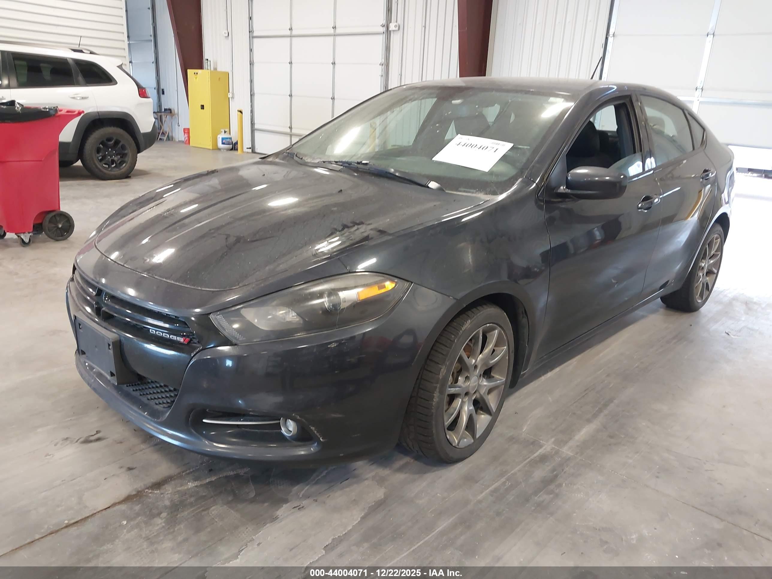DODGE DART image 2