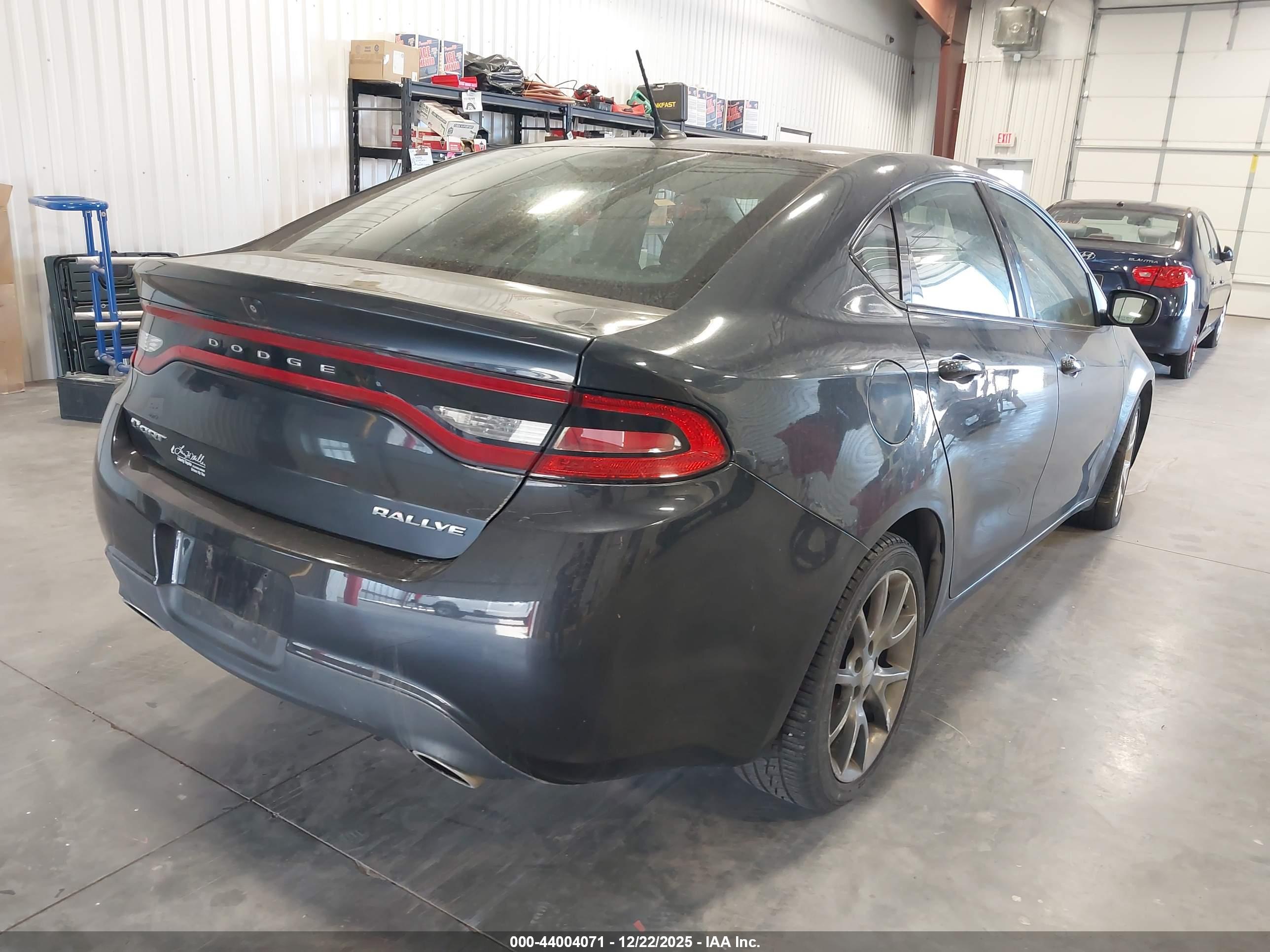 DODGE DART image 4