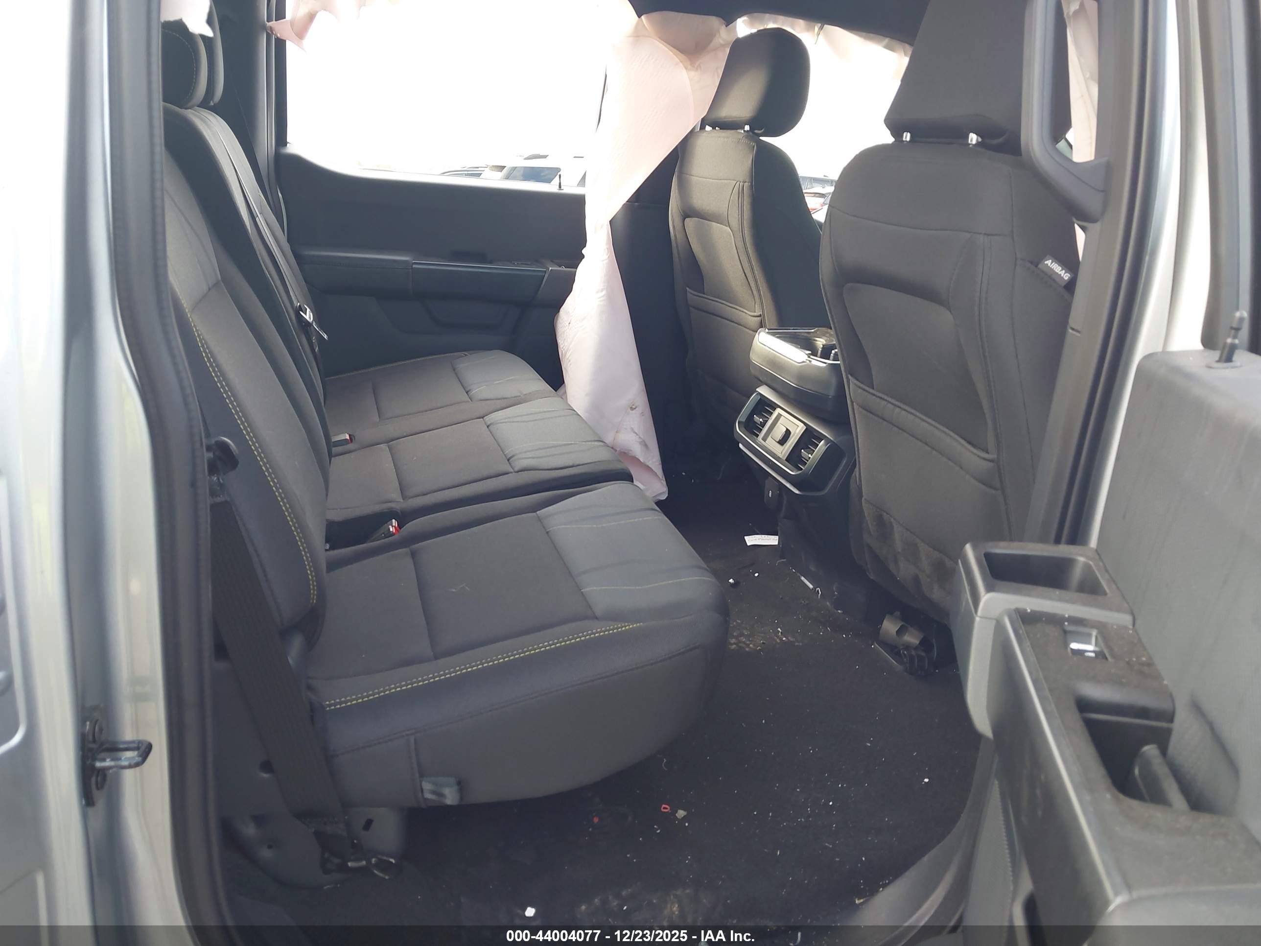 FORD F-150 image 8