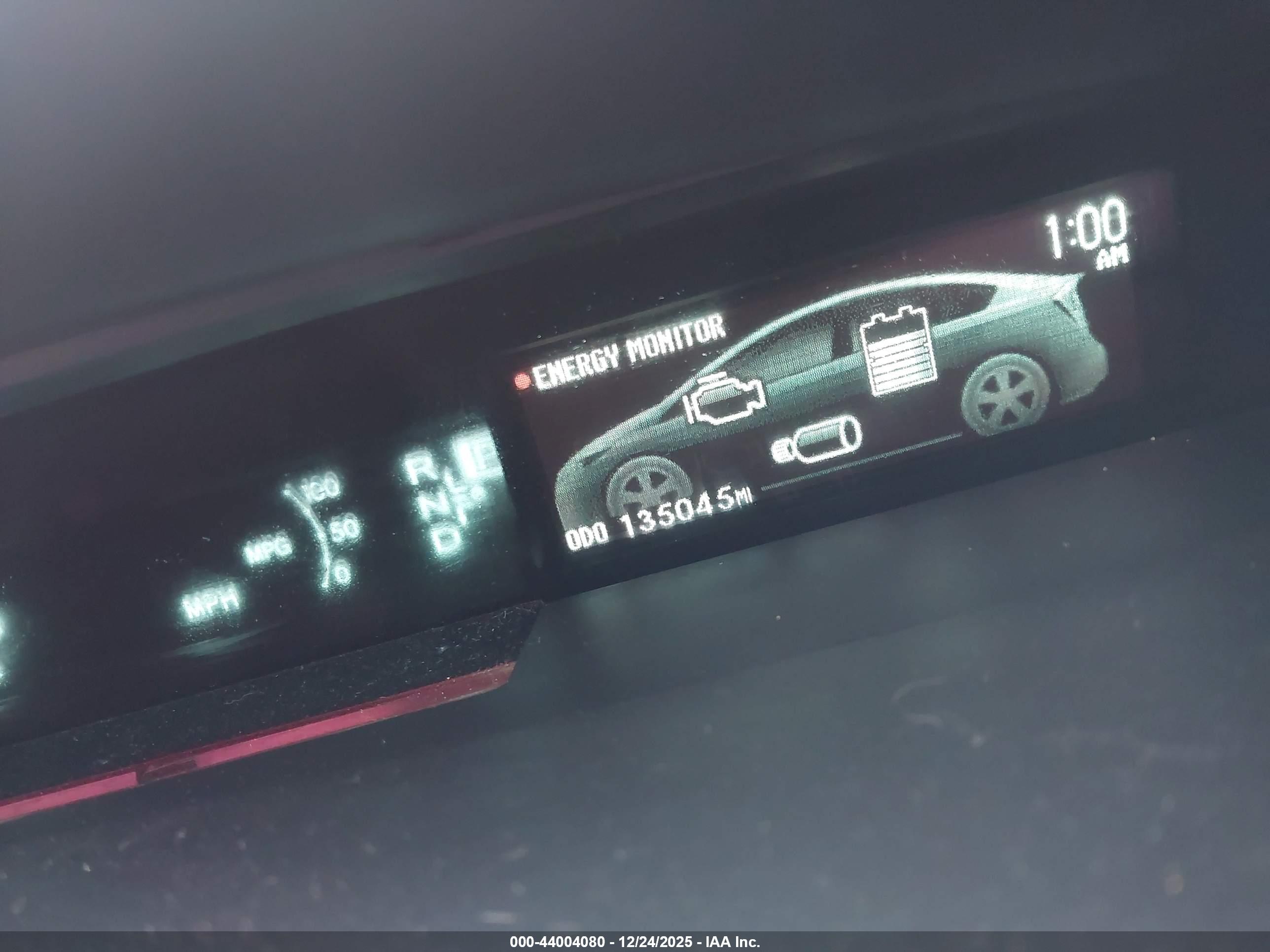 TOYOTA PRIUS image 7