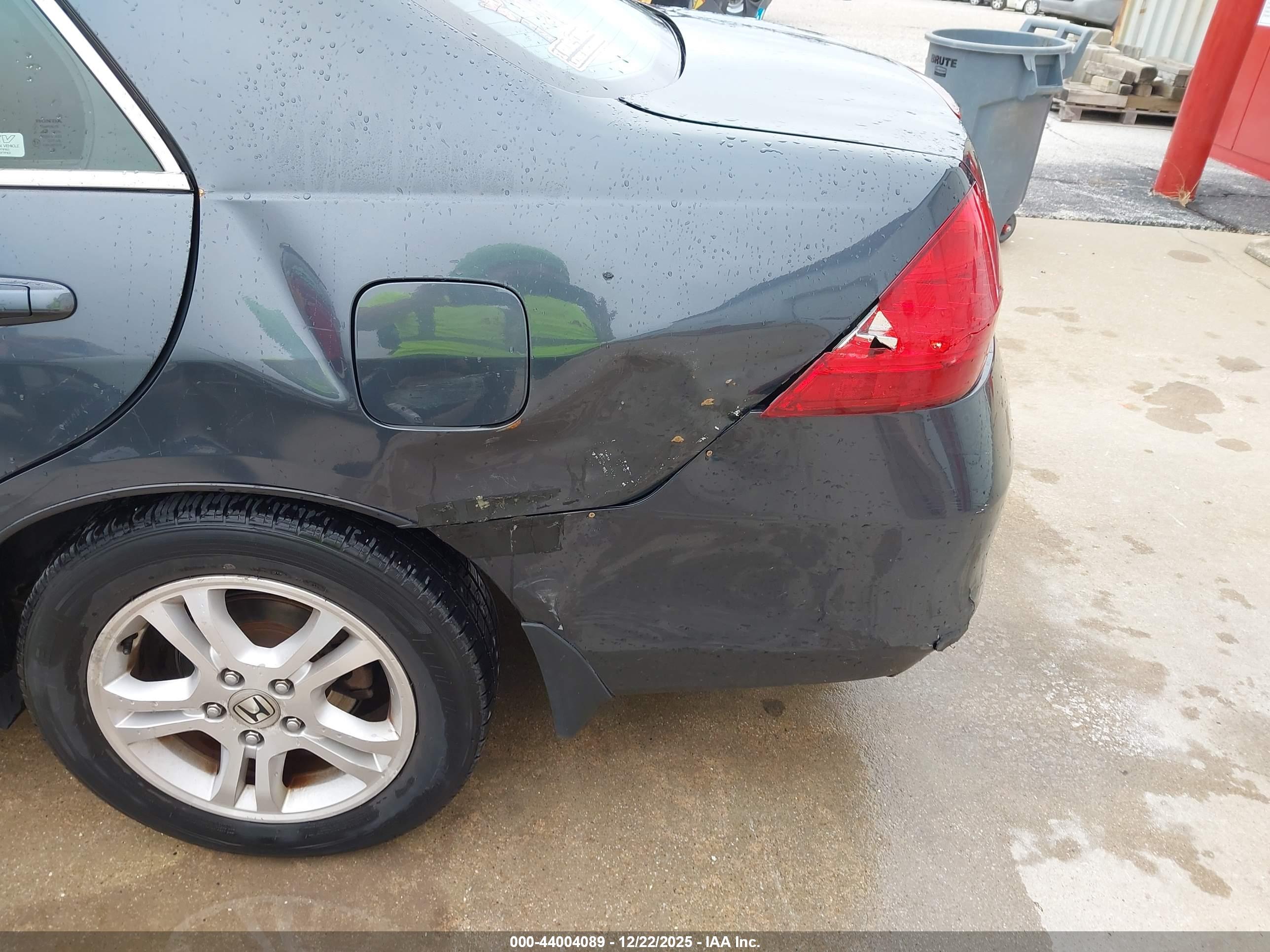 HONDA ACCORD image 6