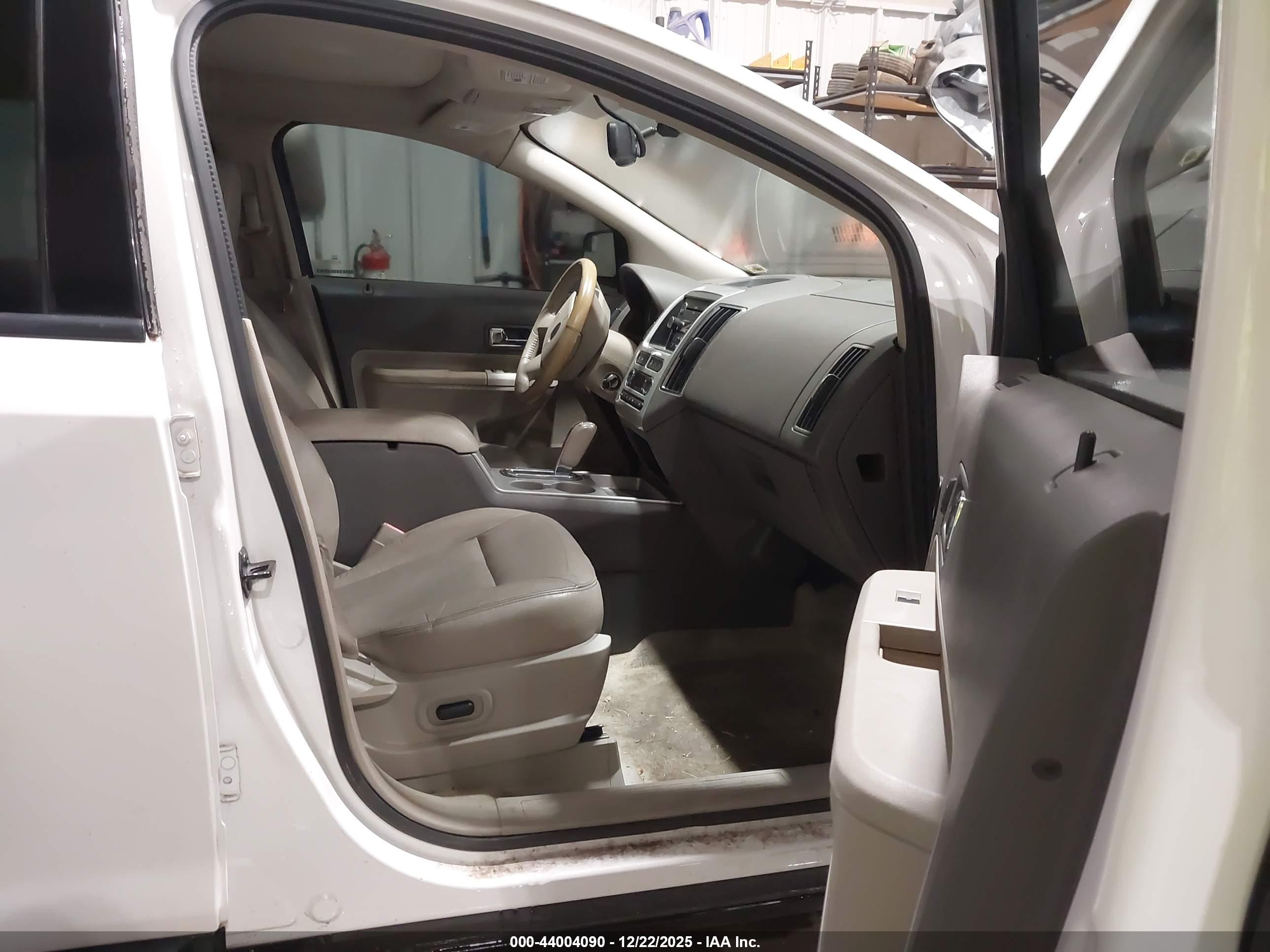 FORD EDGE image 5