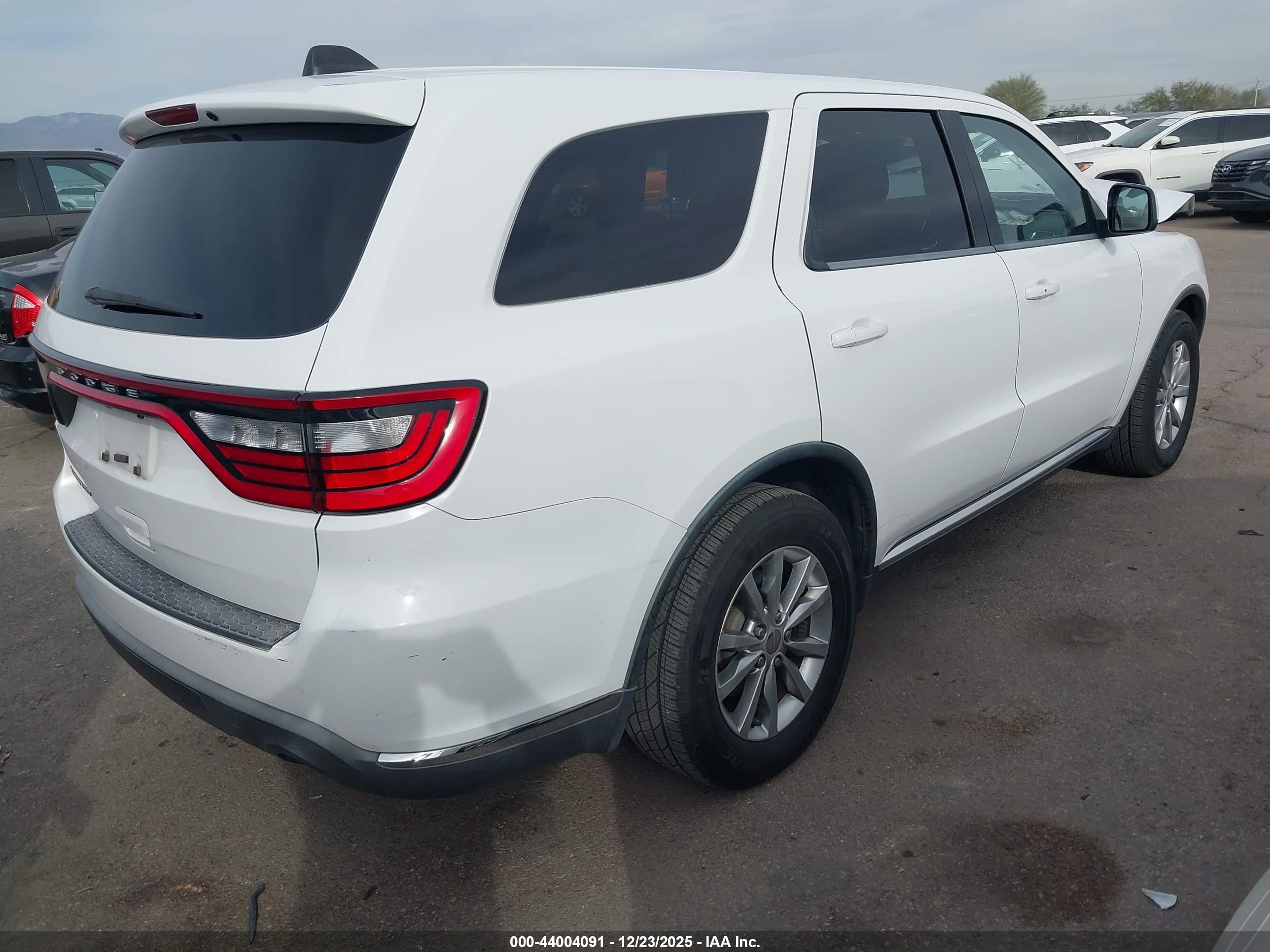 DODGE DURANGO image 4