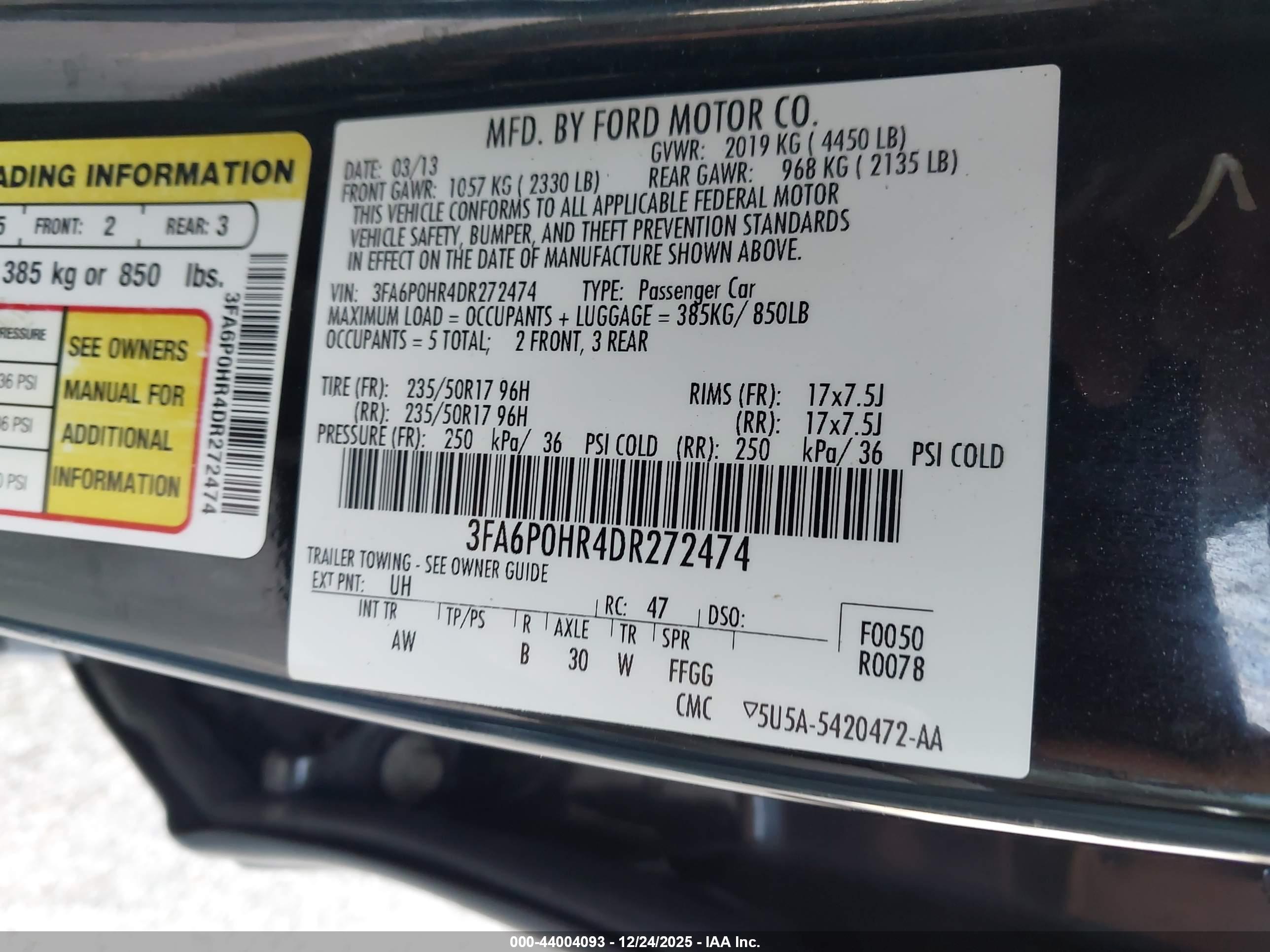 FORD FUSION image 9