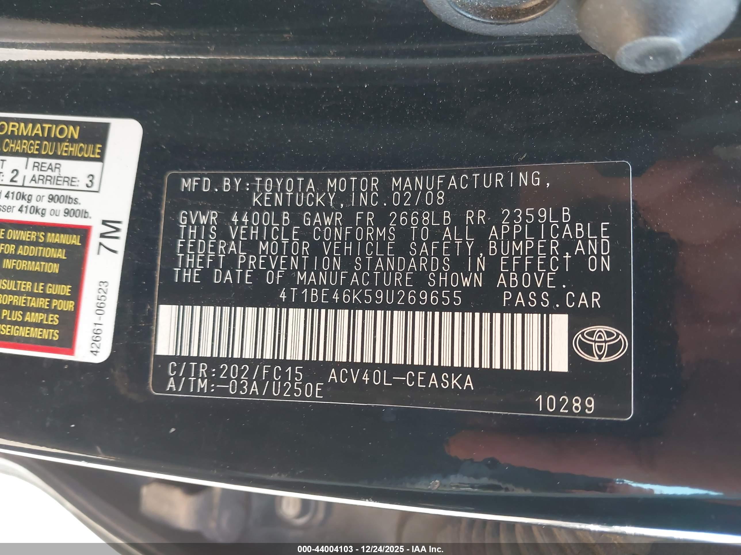 TOYOTA CAMRY image 9