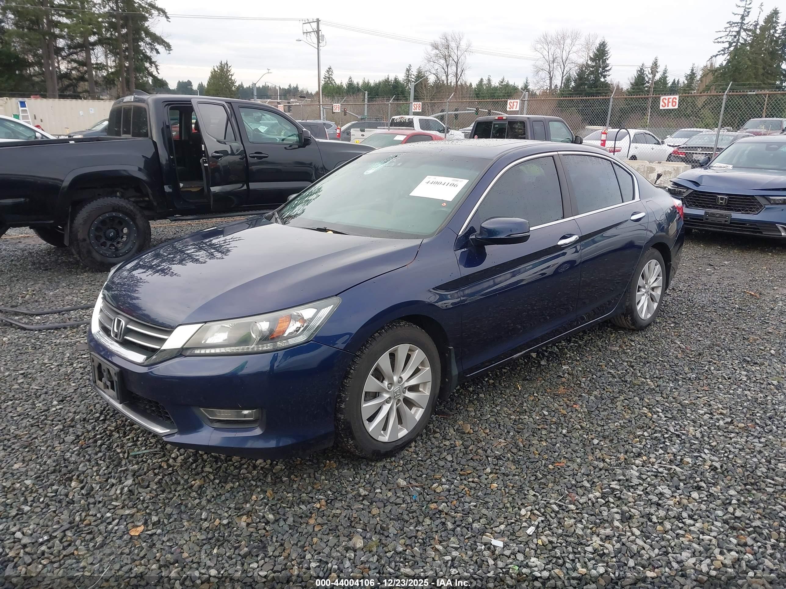 HONDA ACCORD image 2