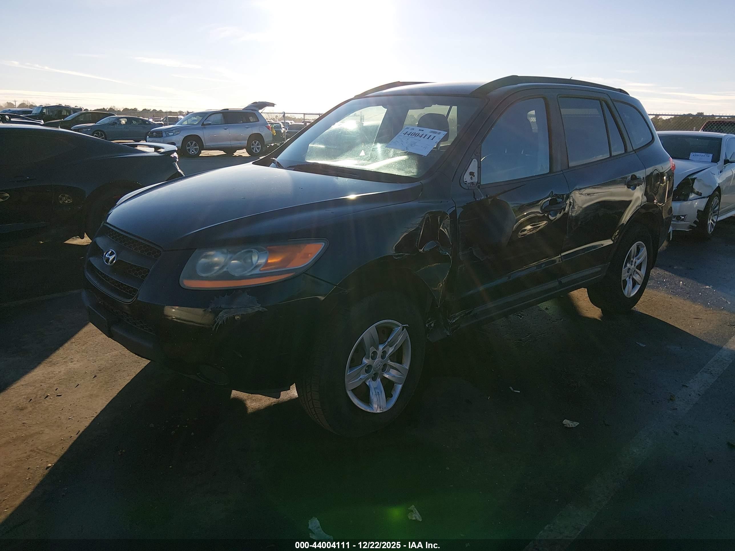HYUNDAI SANTA image 2
