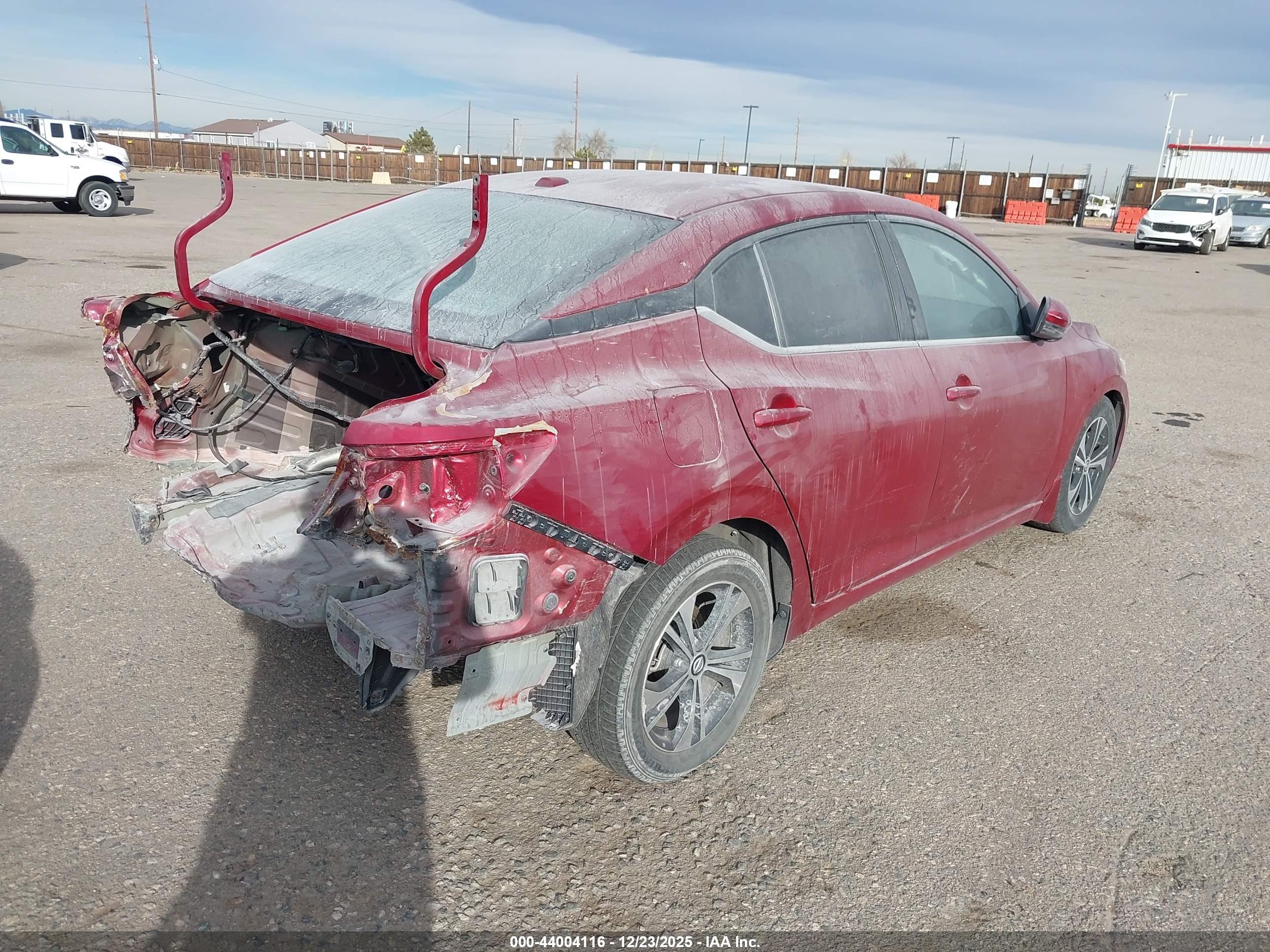 NISSAN SENTRA image 4