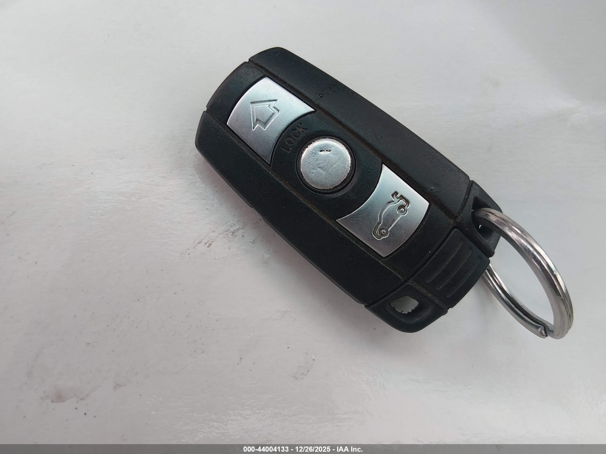 BMW 535XI image 11