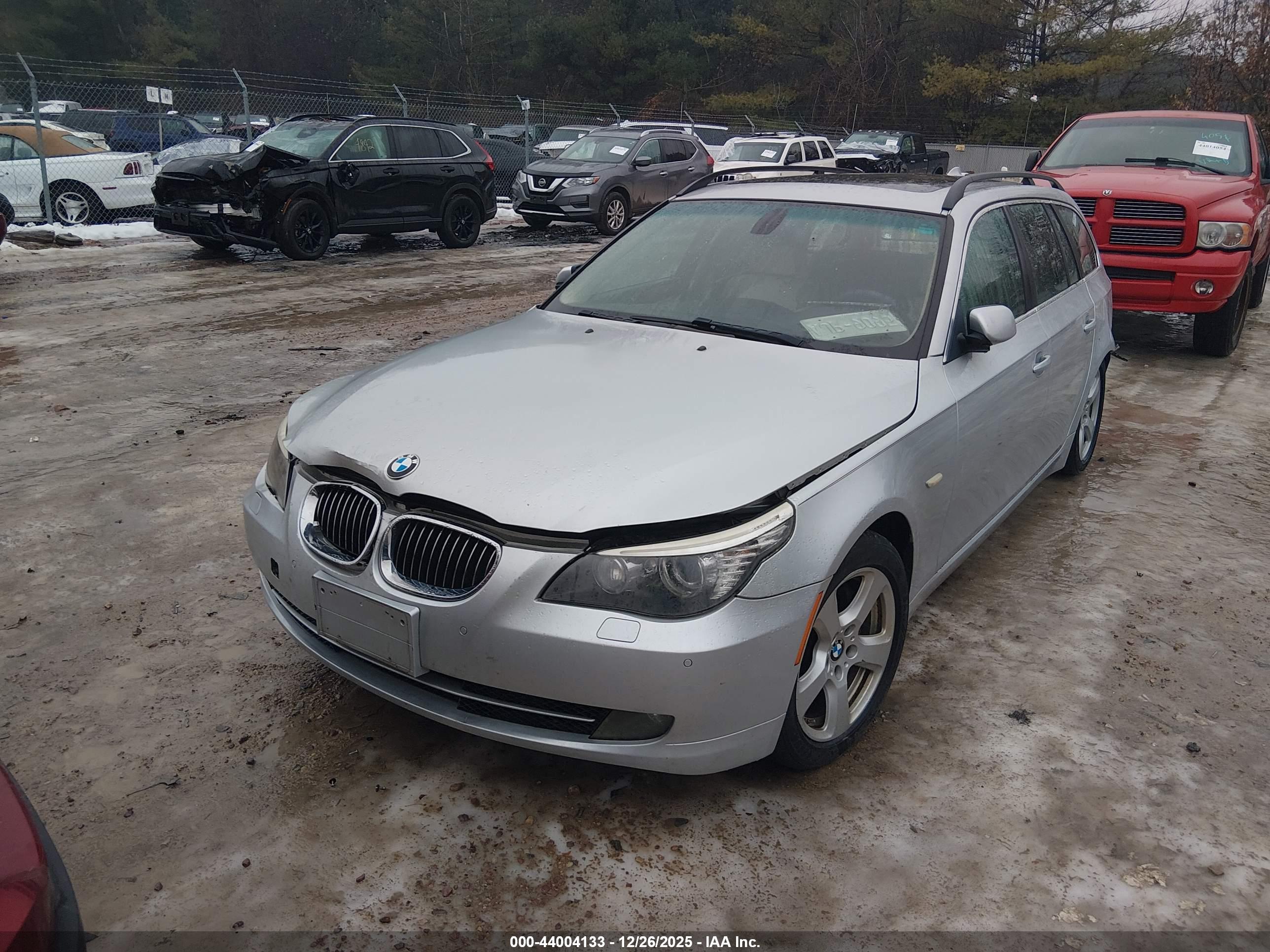 BMW 535XI image 2