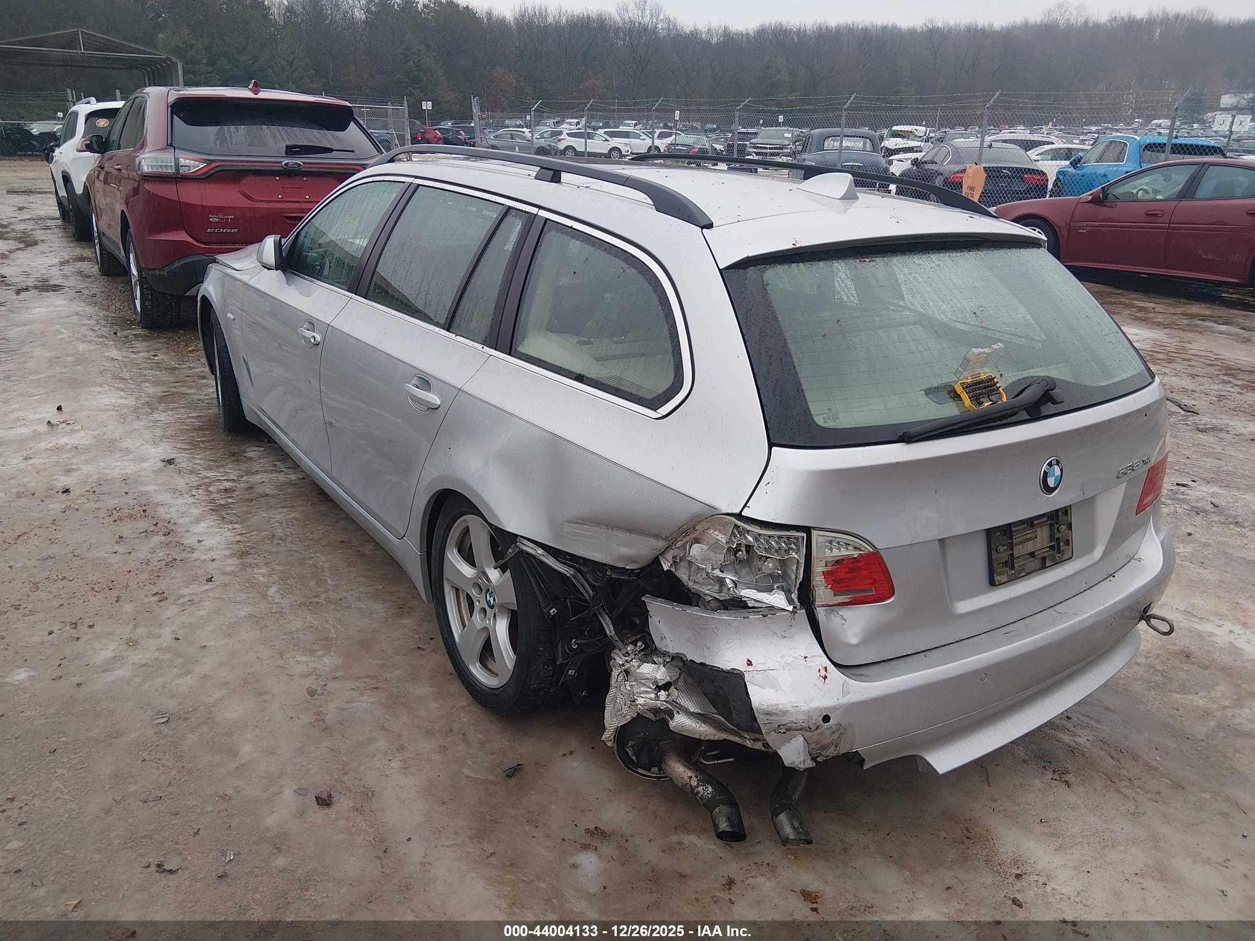 BMW 535XI image 3