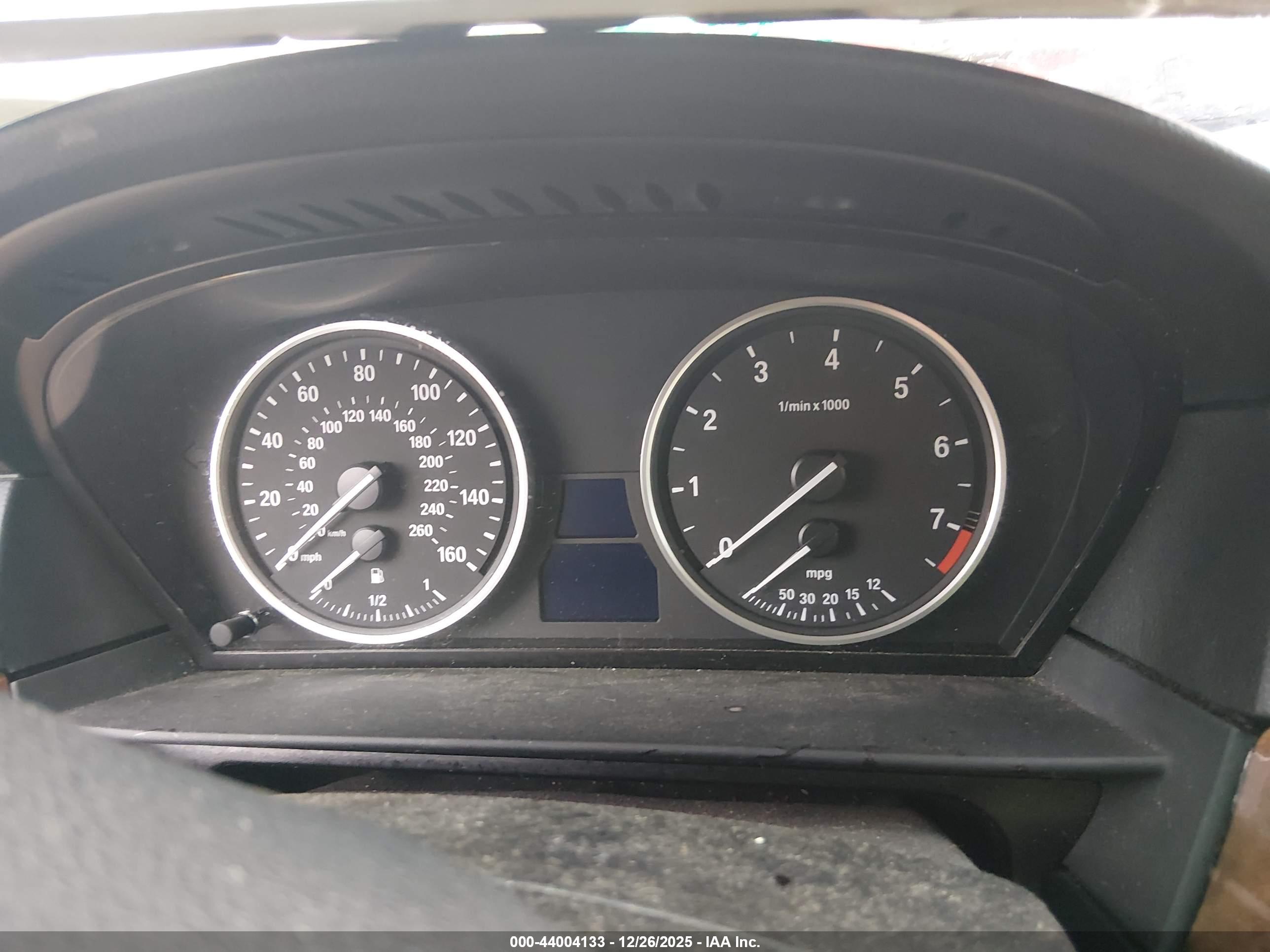 BMW 535XI image 7