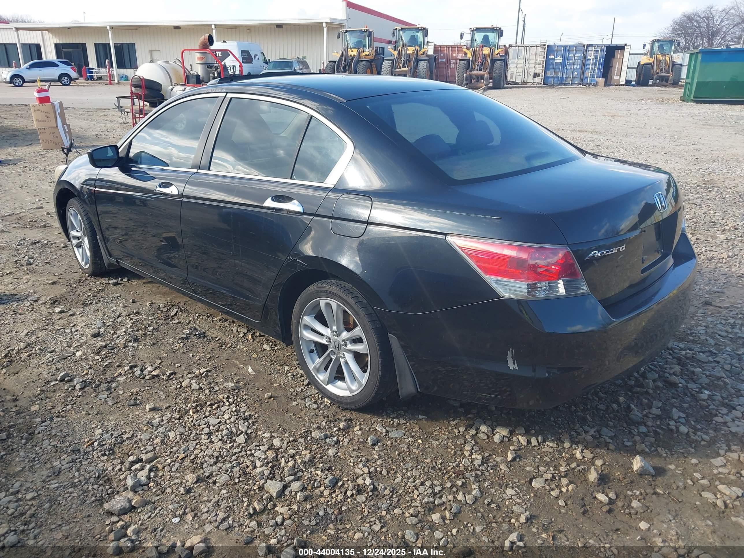HONDA ACCORD image 3