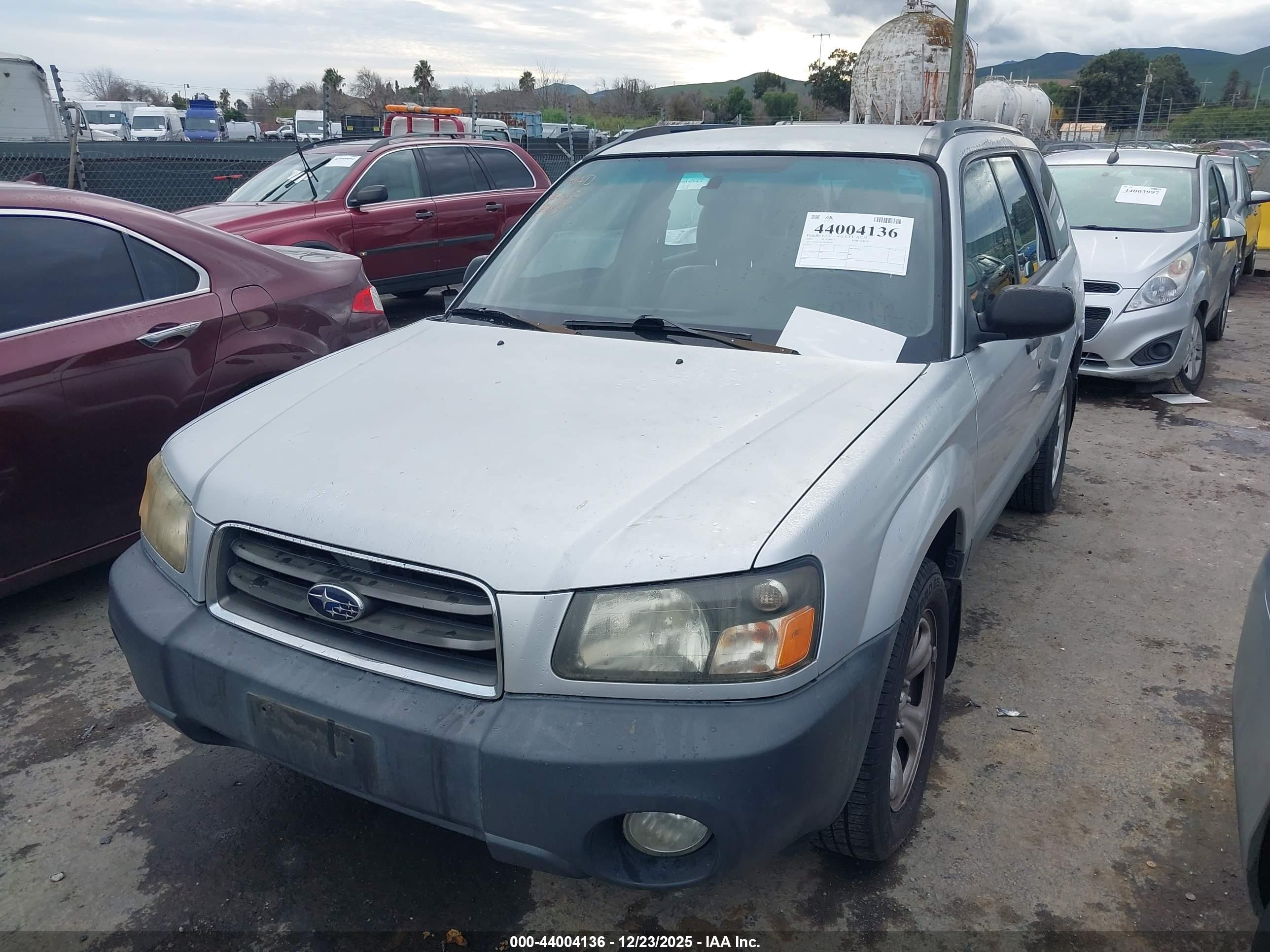 SUBARU FORESTER image 6